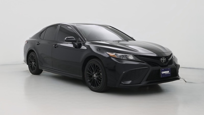 2022 Toyota Camry SE Hero Image