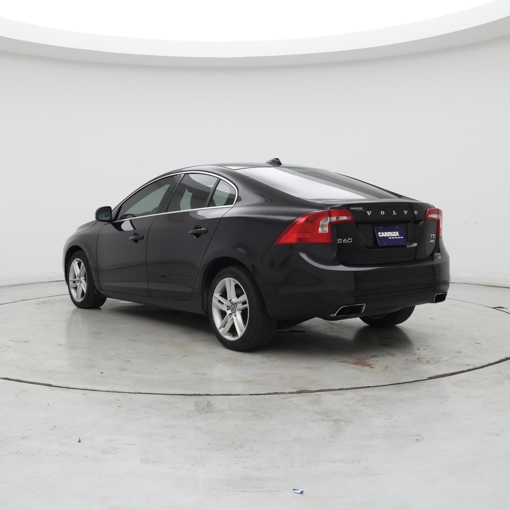 Thumbnail: 2015 Volvo S60 - 2