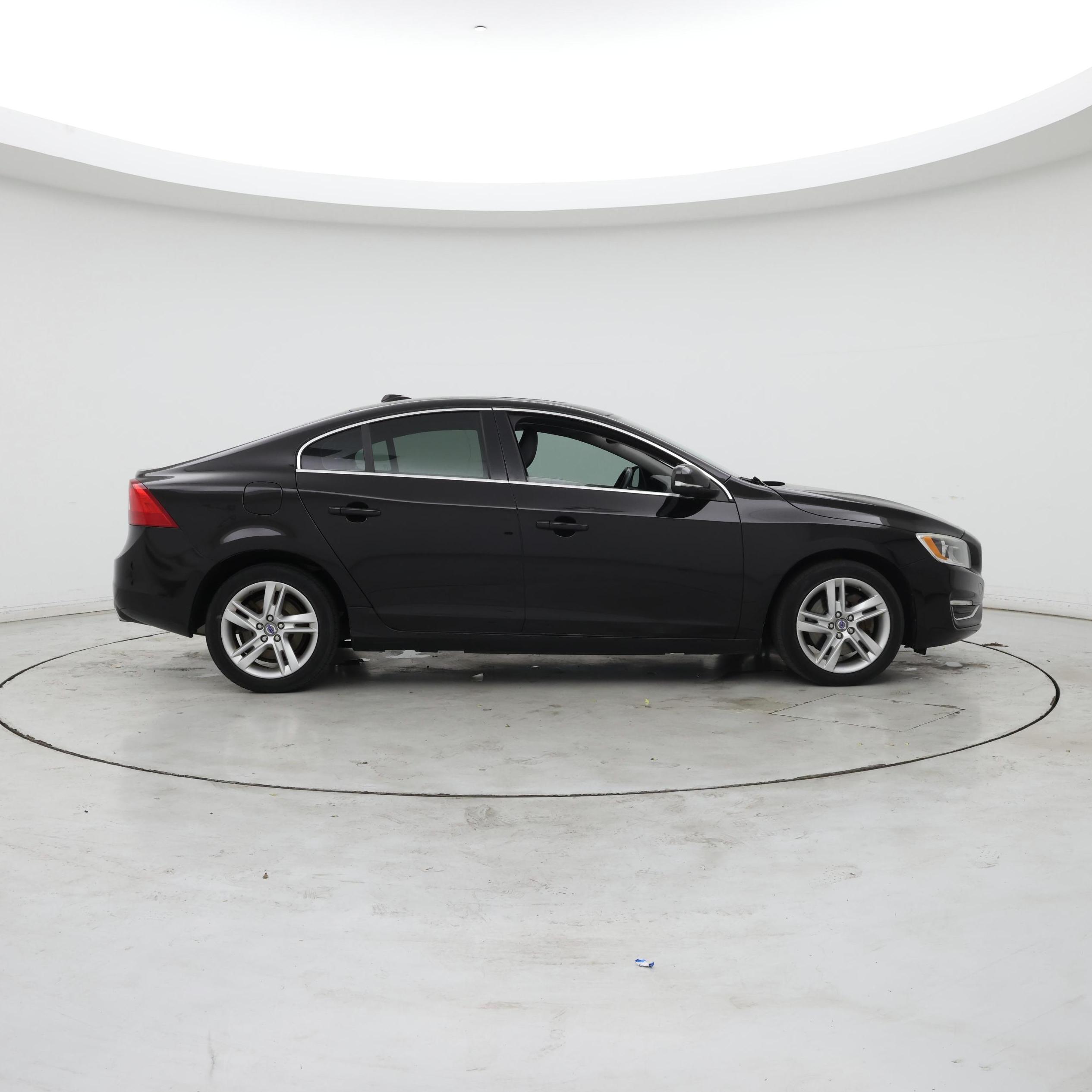 Thumbnail: 2015 Volvo S60 - 7