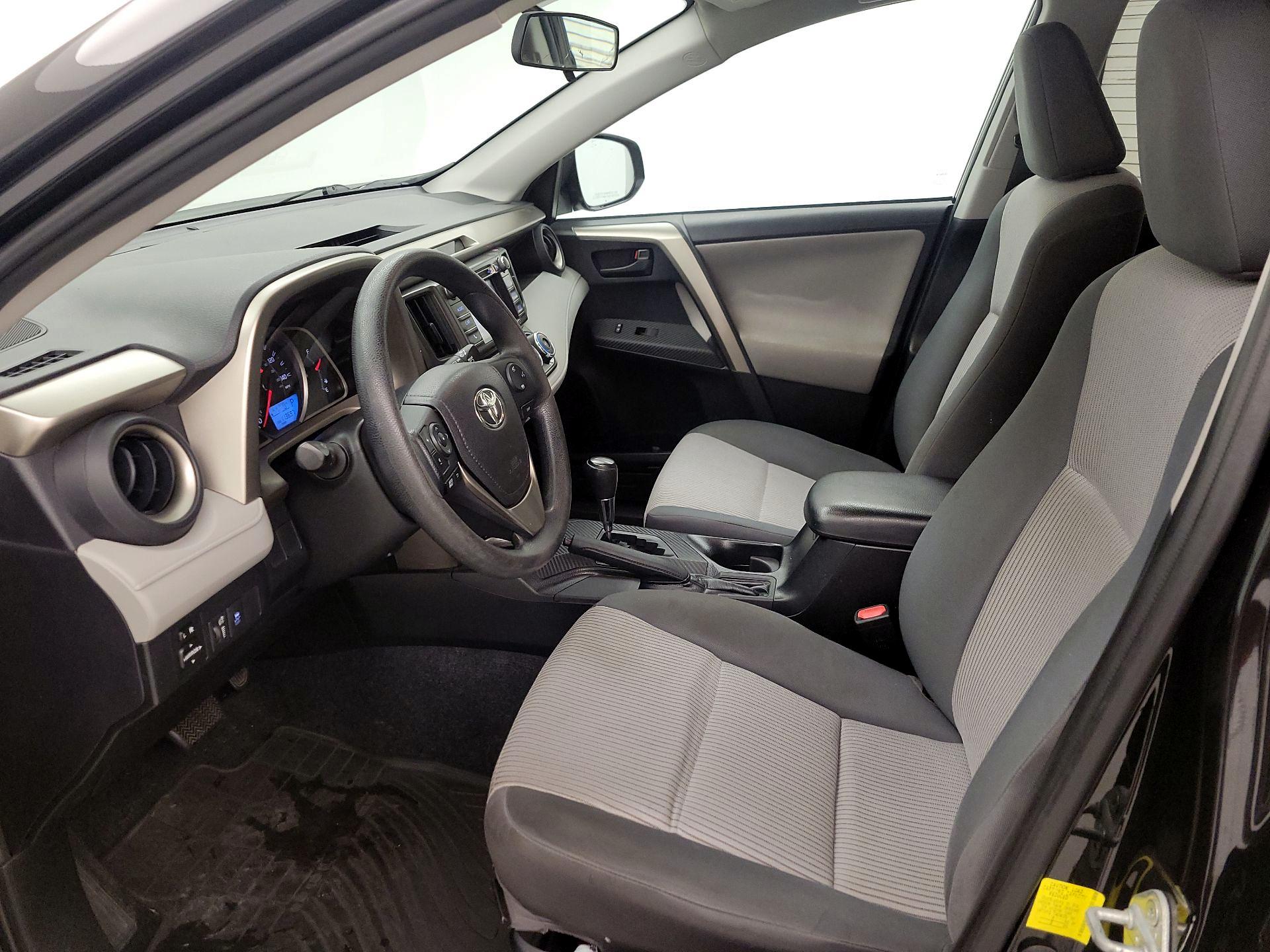 Thumbnail: 2014 Toyota RAV4 - 11