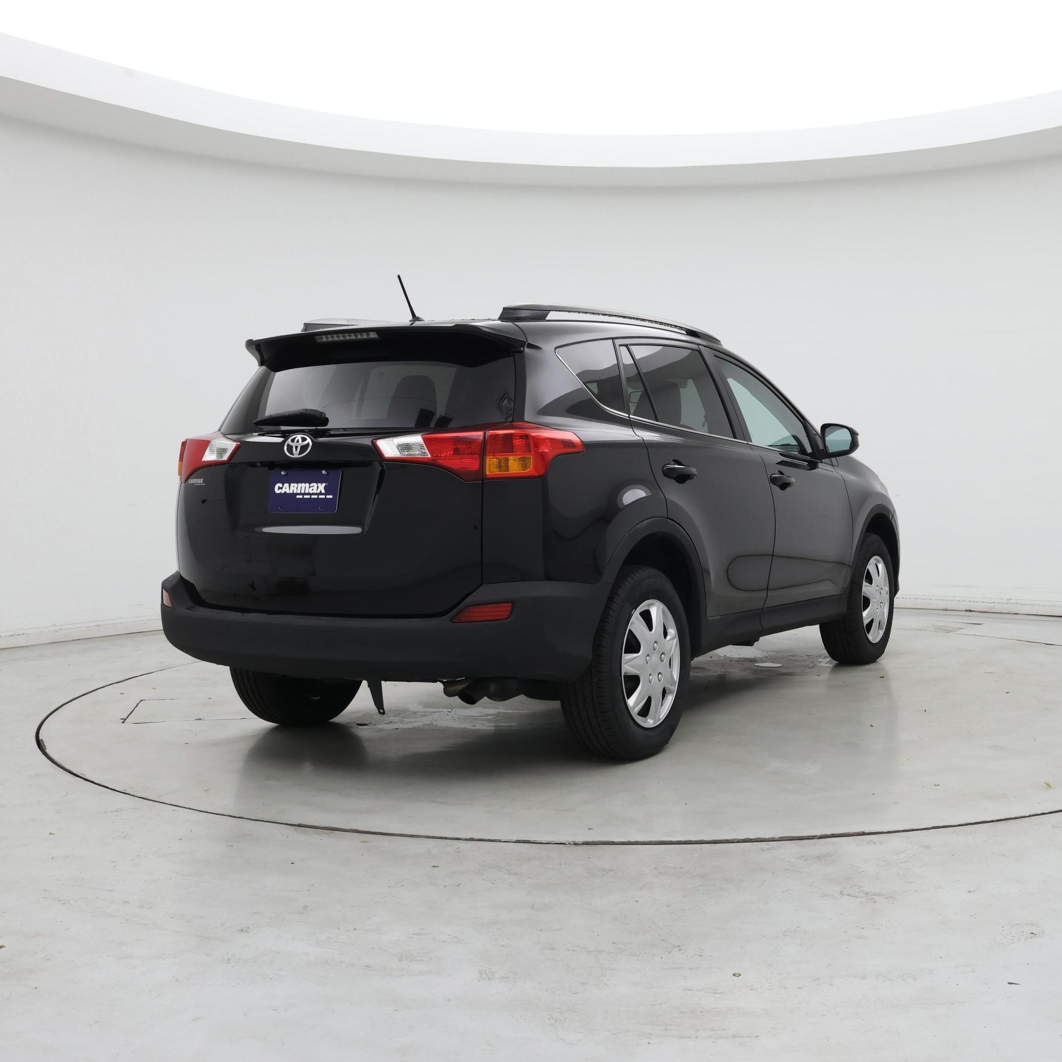 Thumbnail: 2014 Toyota RAV4 - 8