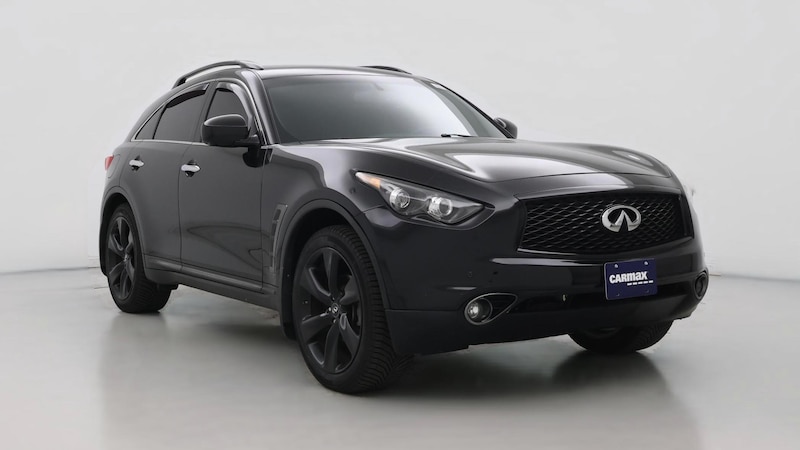 2017 INFINITI QX70  Hero Image