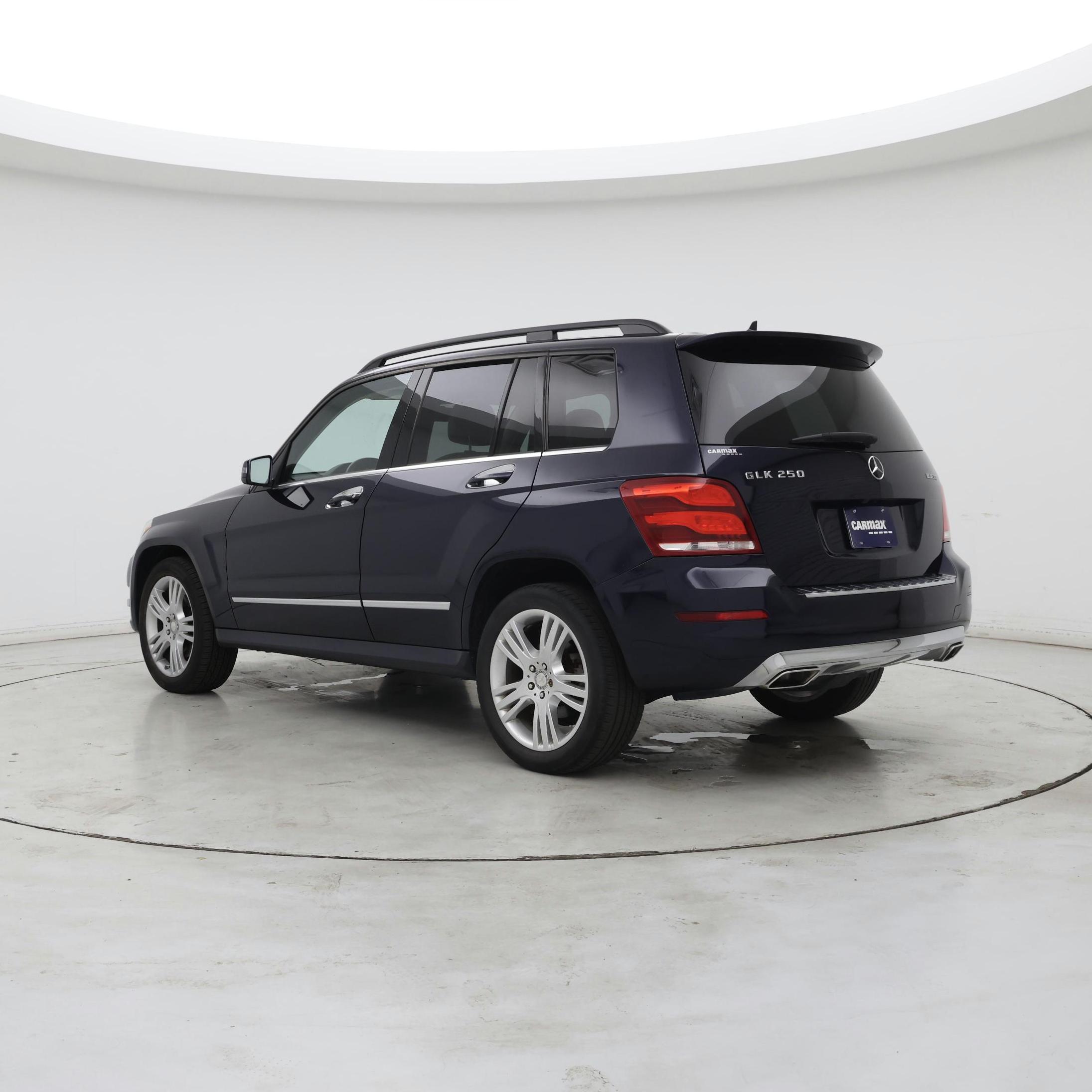 Thumbnail: 2015 Mercedes-Benz GLK - 2