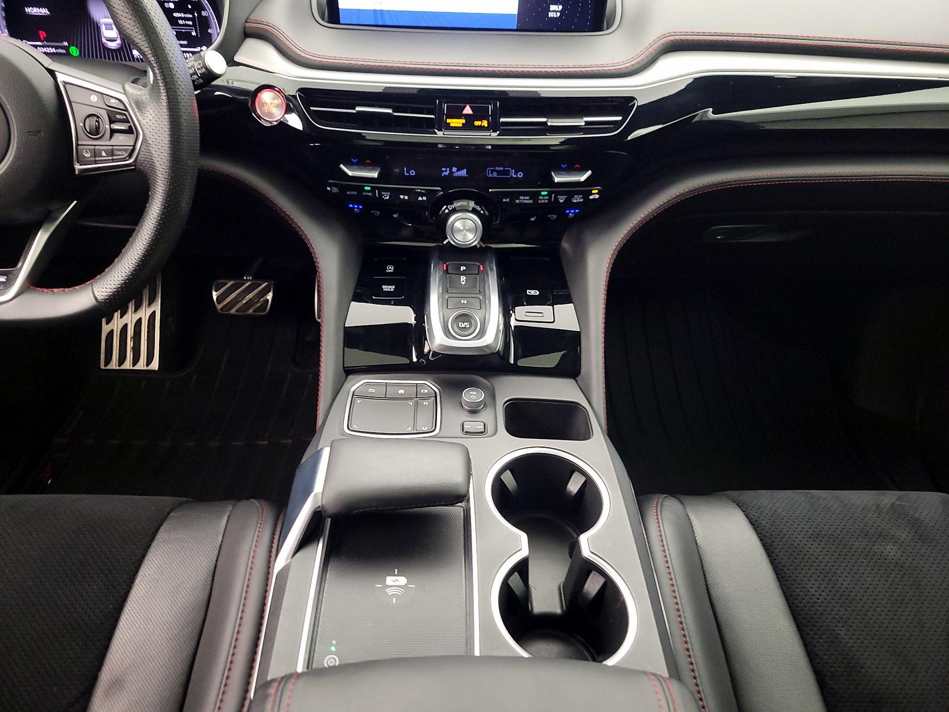 Thumbnail: 2022 Acura MDX - 18