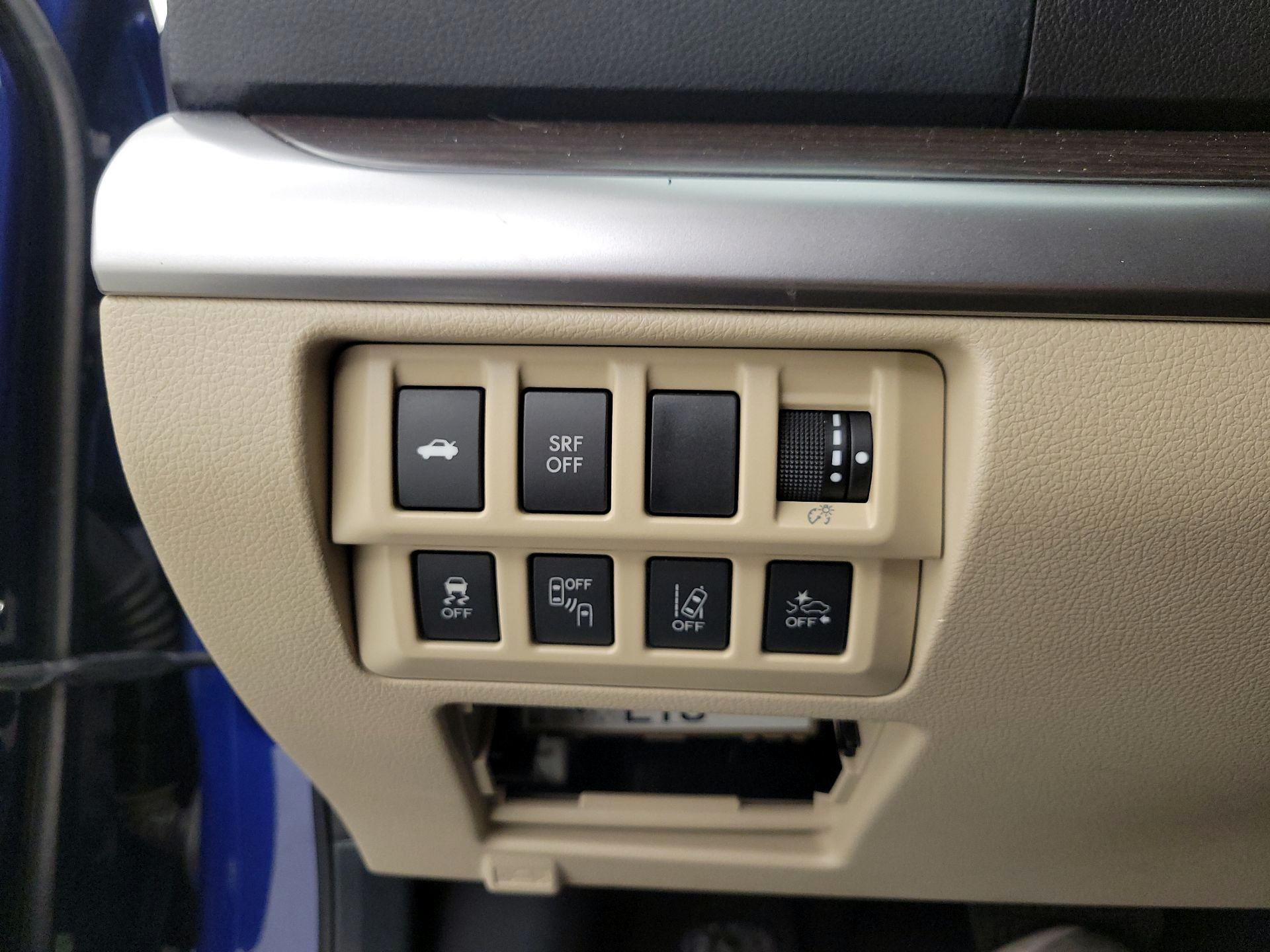 Thumbnail: 2016 Subaru Legacy - 13