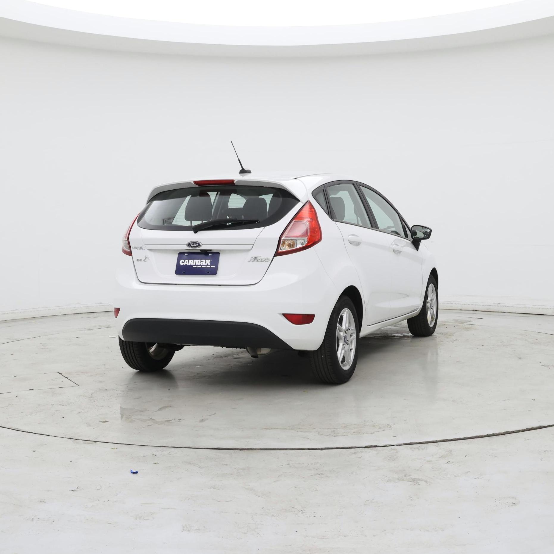 Thumbnail: 2019 Ford Fiesta - 8