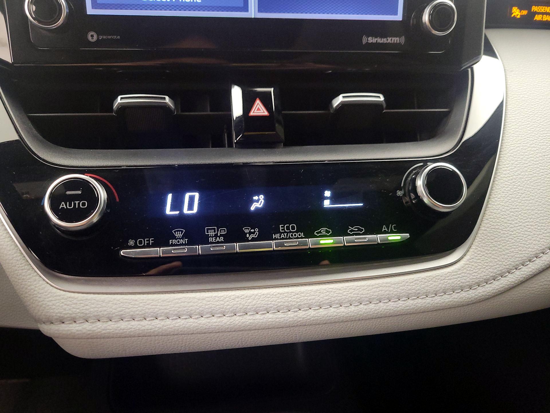 Thumbnail: 2021 Toyota Corolla - 16