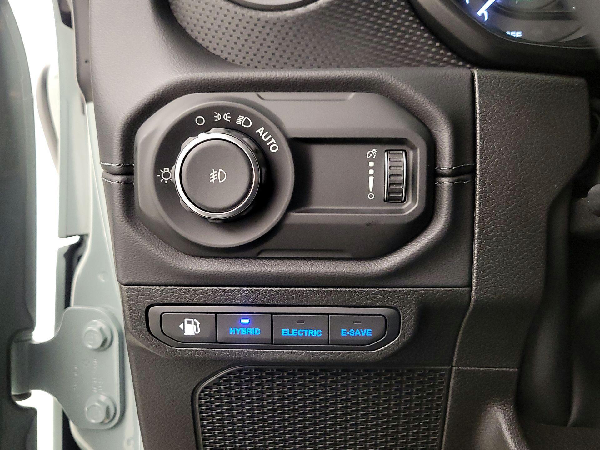 Thumbnail: 2024 Jeep Wrangler - 13