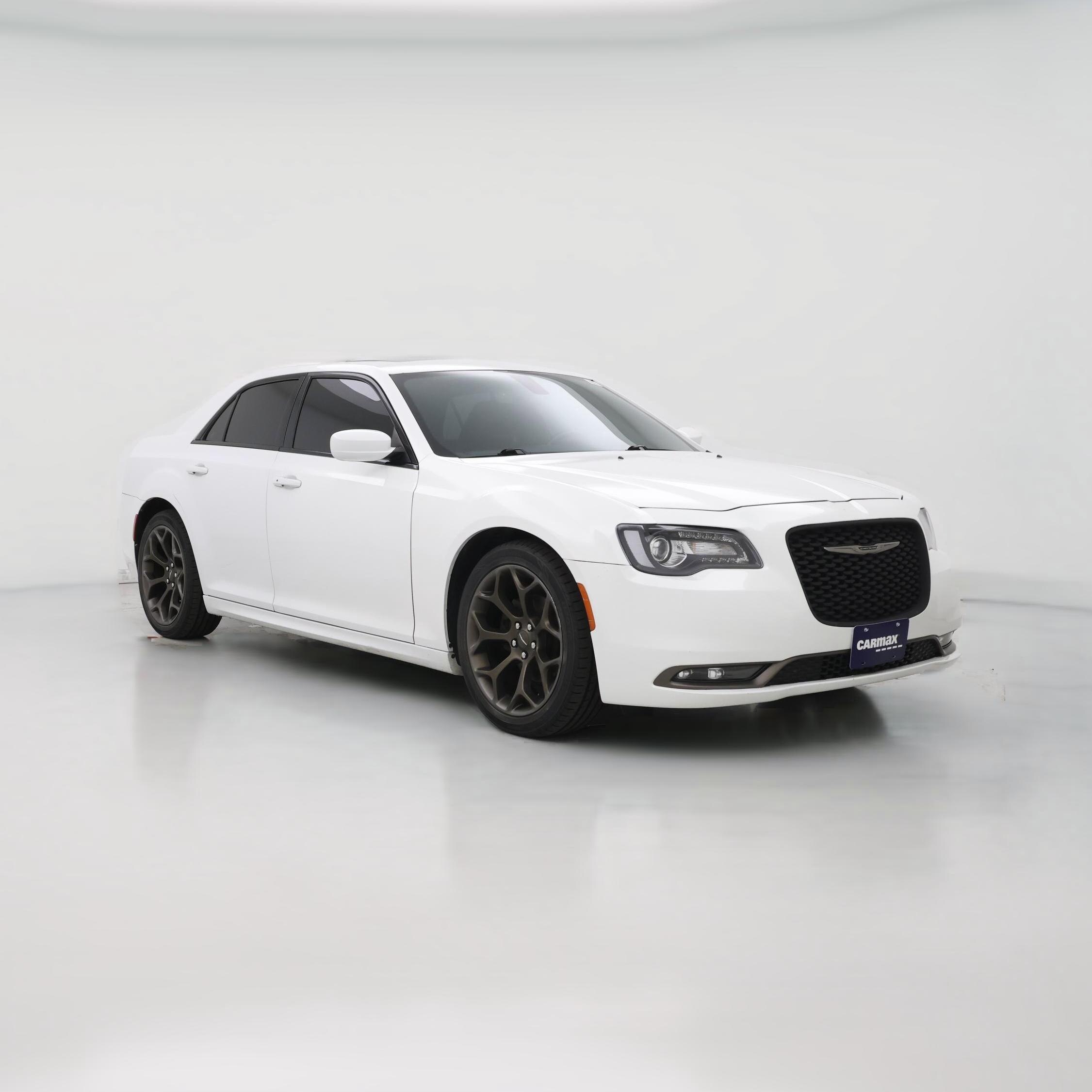 Thumbnail: 2016 Chrysler 300 - 1