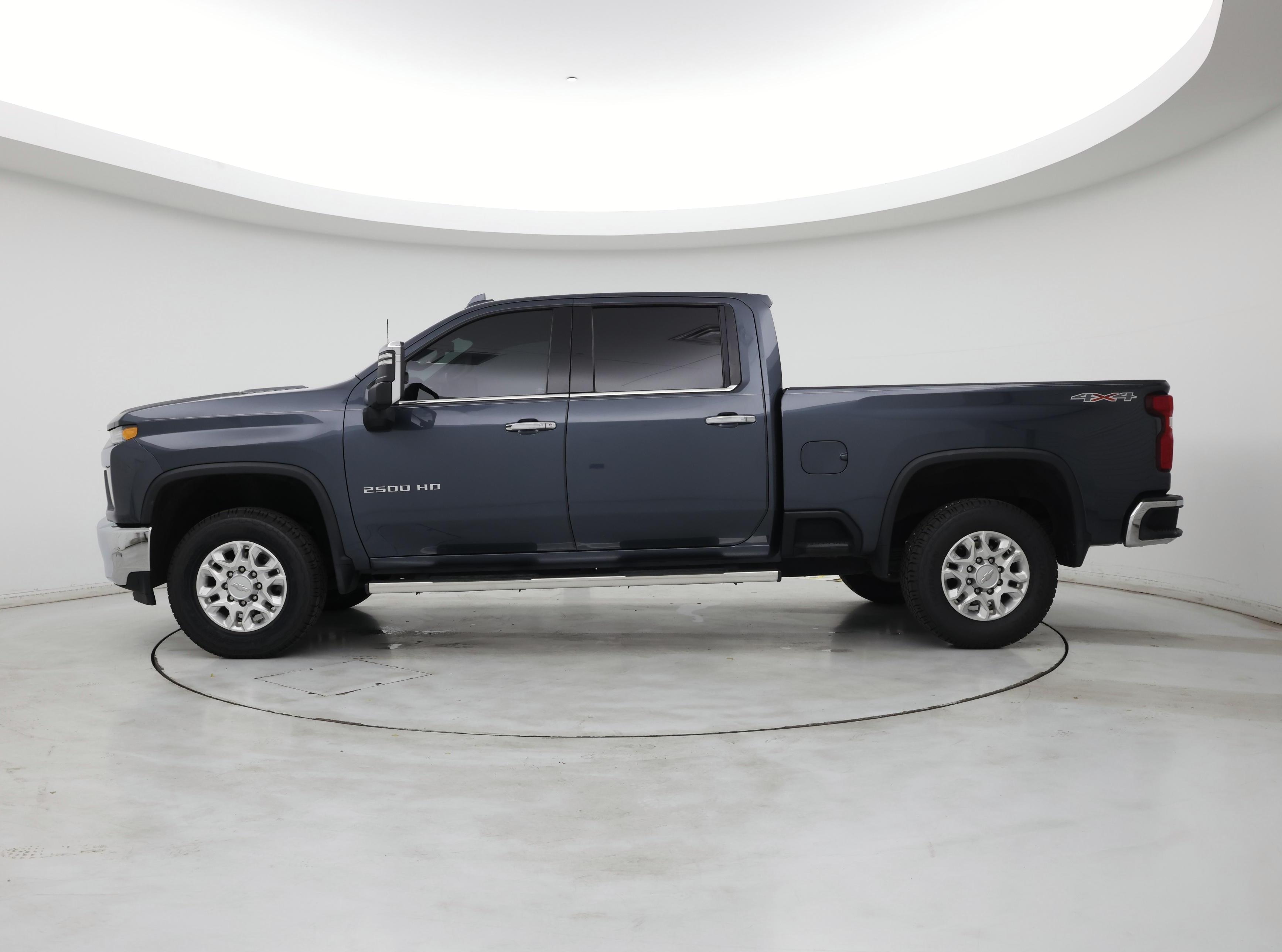 Thumbnail: 2020 Chevrolet Silverado 2500 - 3