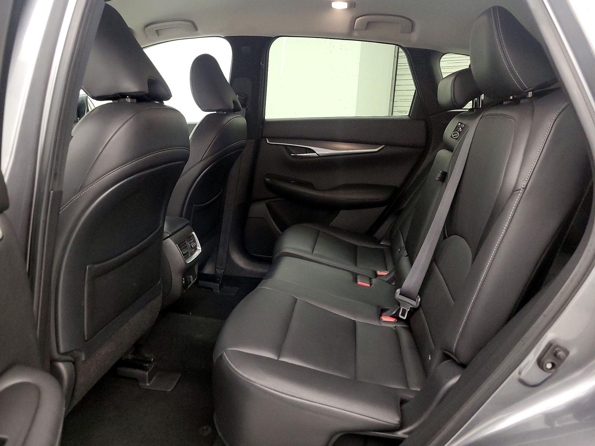 Thumbnail: 2019 INFINITI QX50 - 19