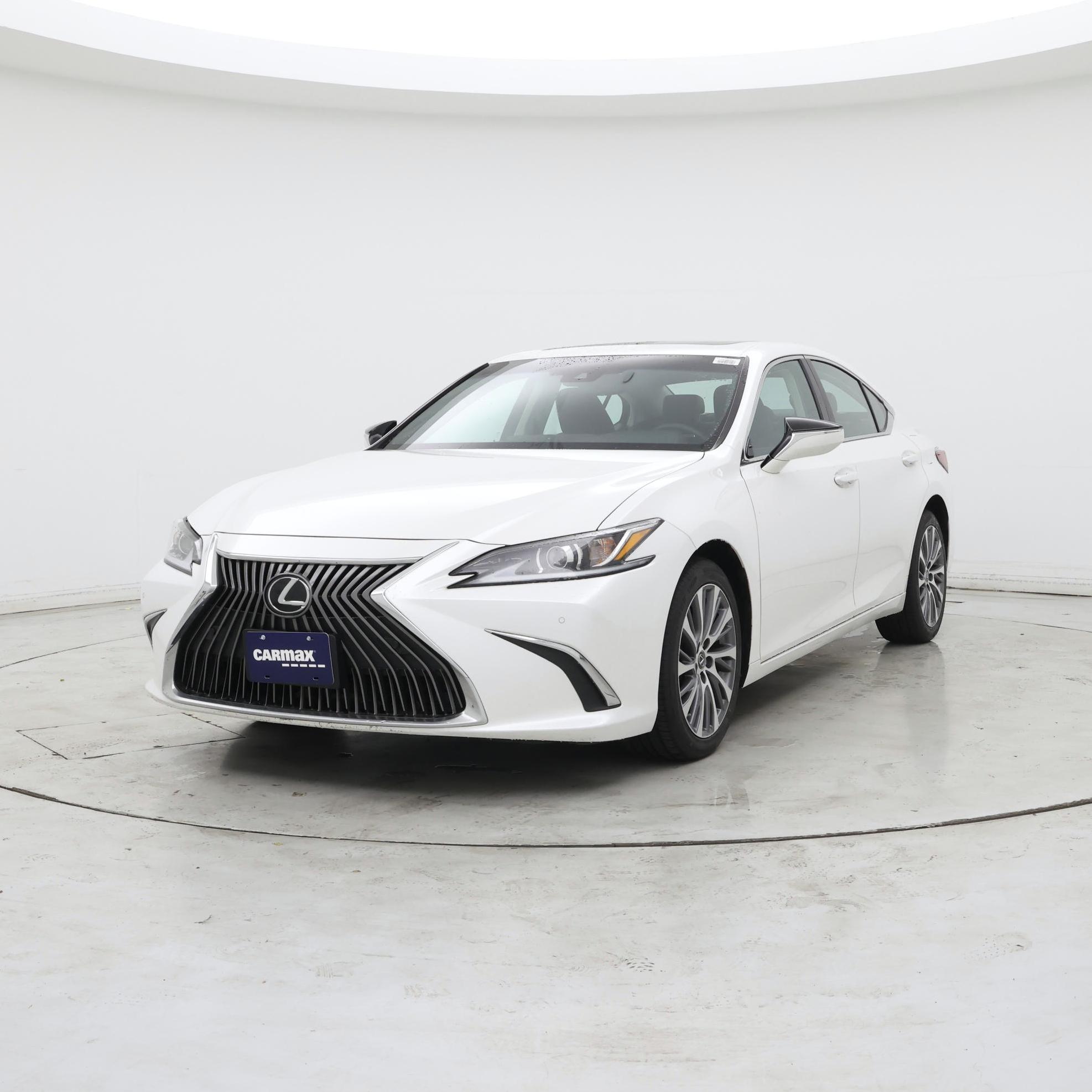 Thumbnail: 2021 Lexus ES - 4