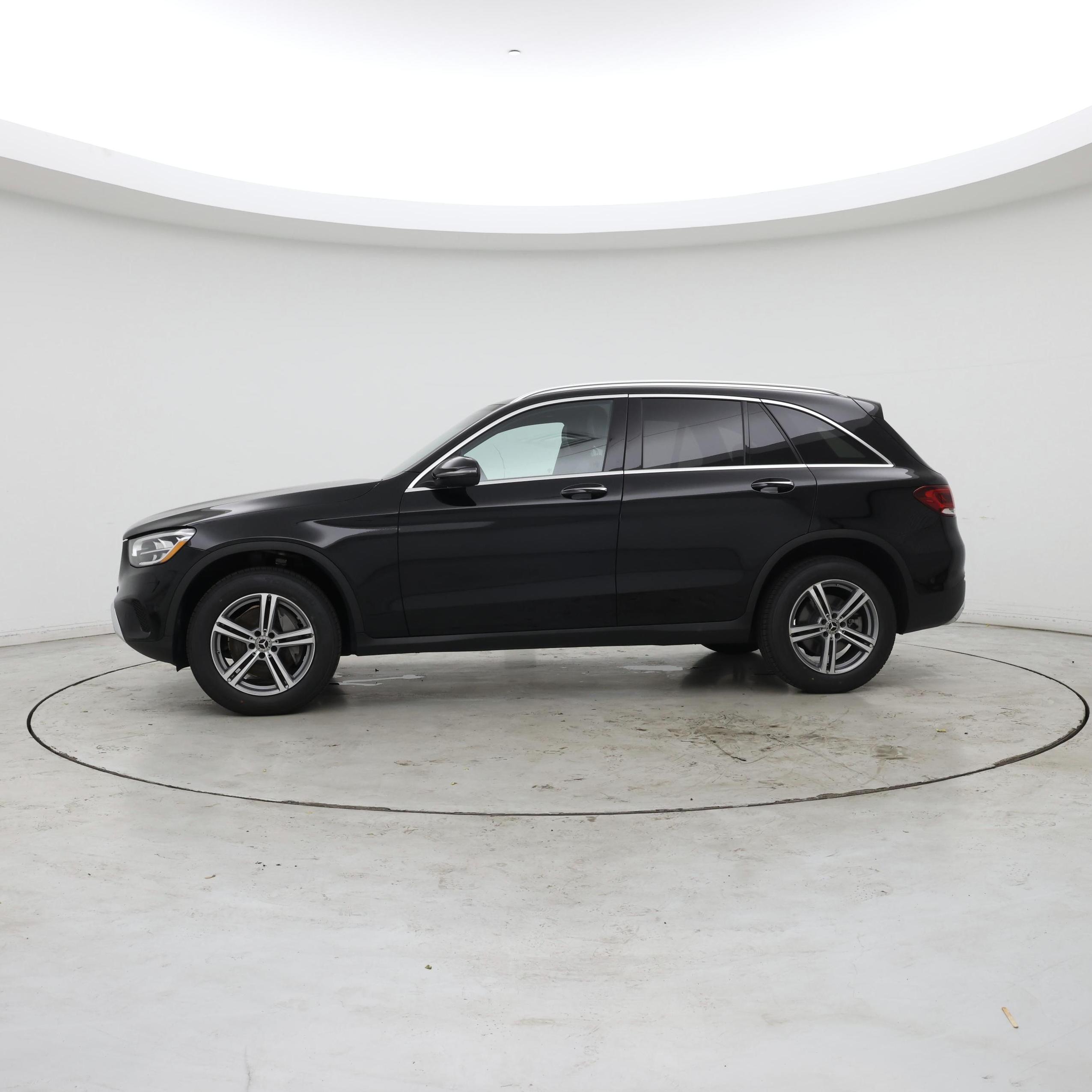 Thumbnail: 2021 Mercedes-Benz GLC - 3