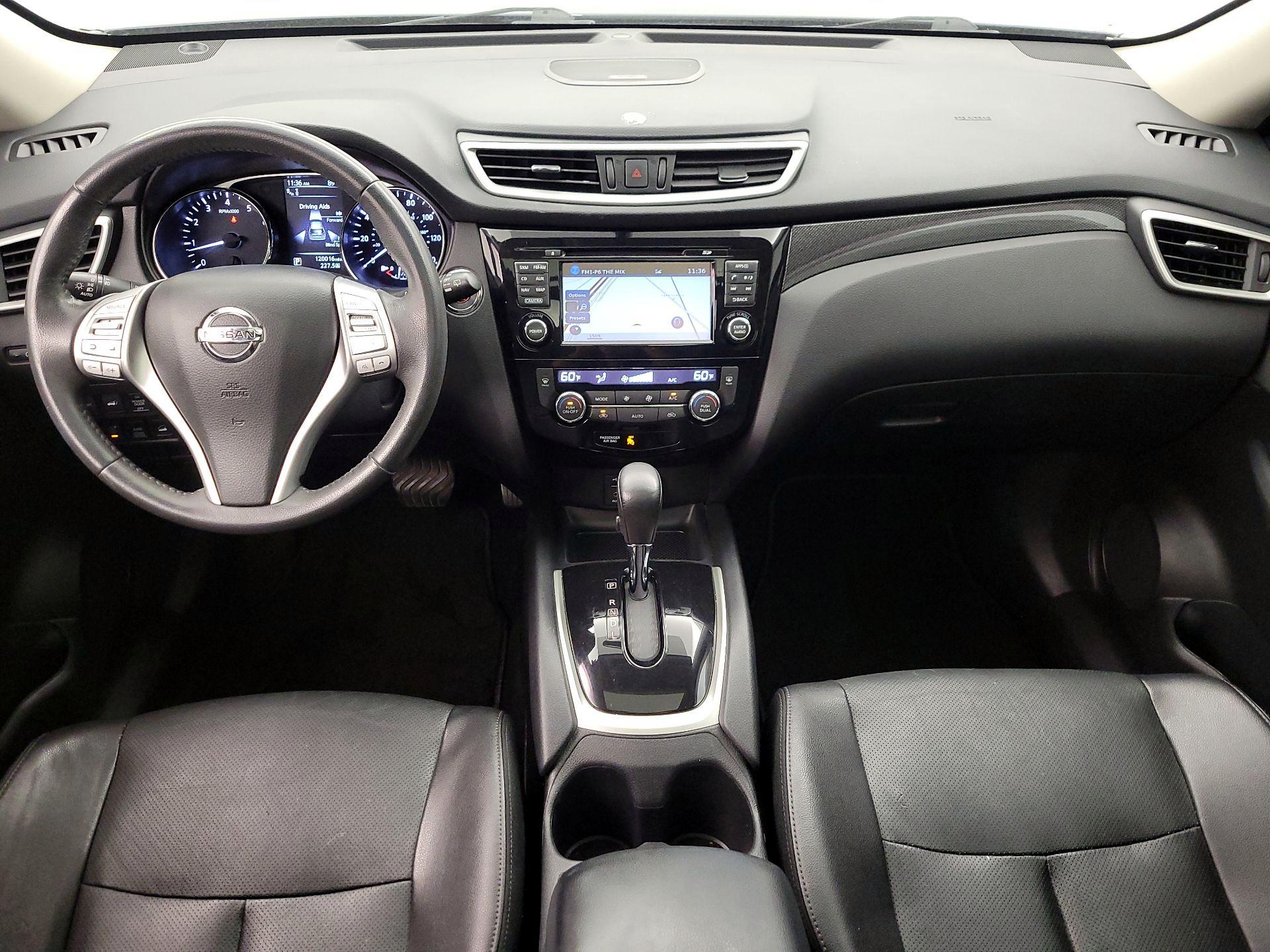 Thumbnail: 2016 Nissan Rogue - 9