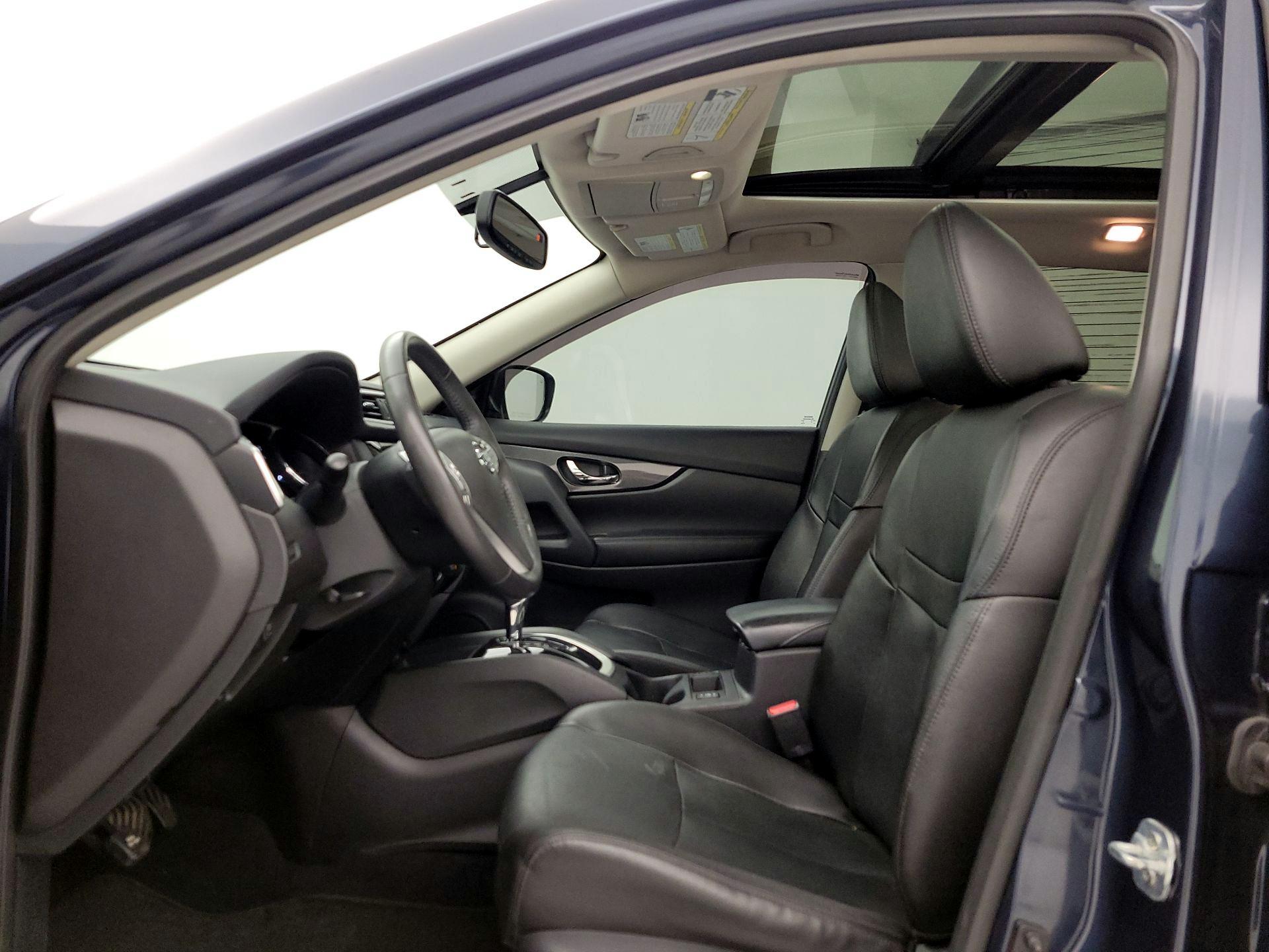 Thumbnail: 2016 Nissan Rogue - 20