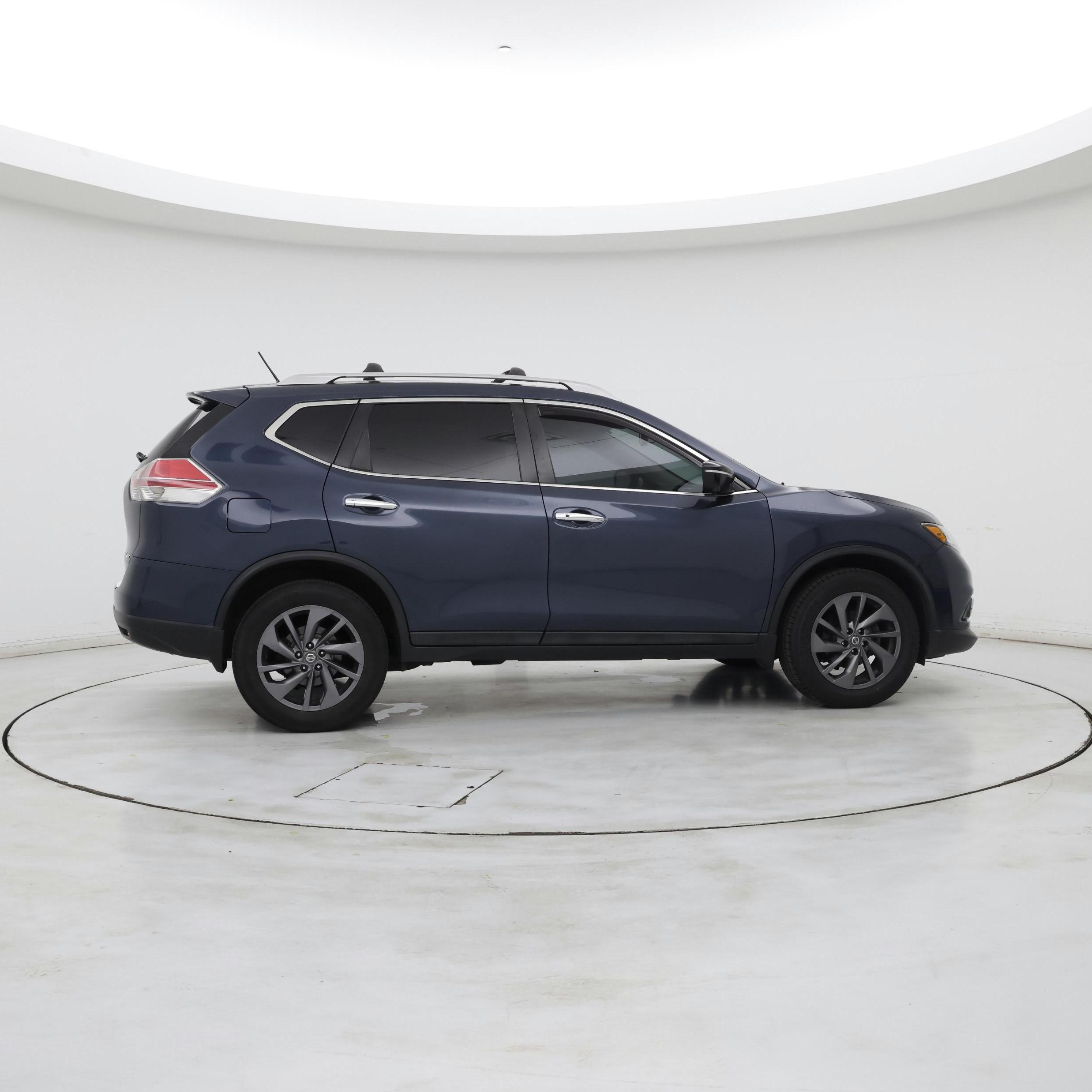Thumbnail: 2016 Nissan Rogue - 7