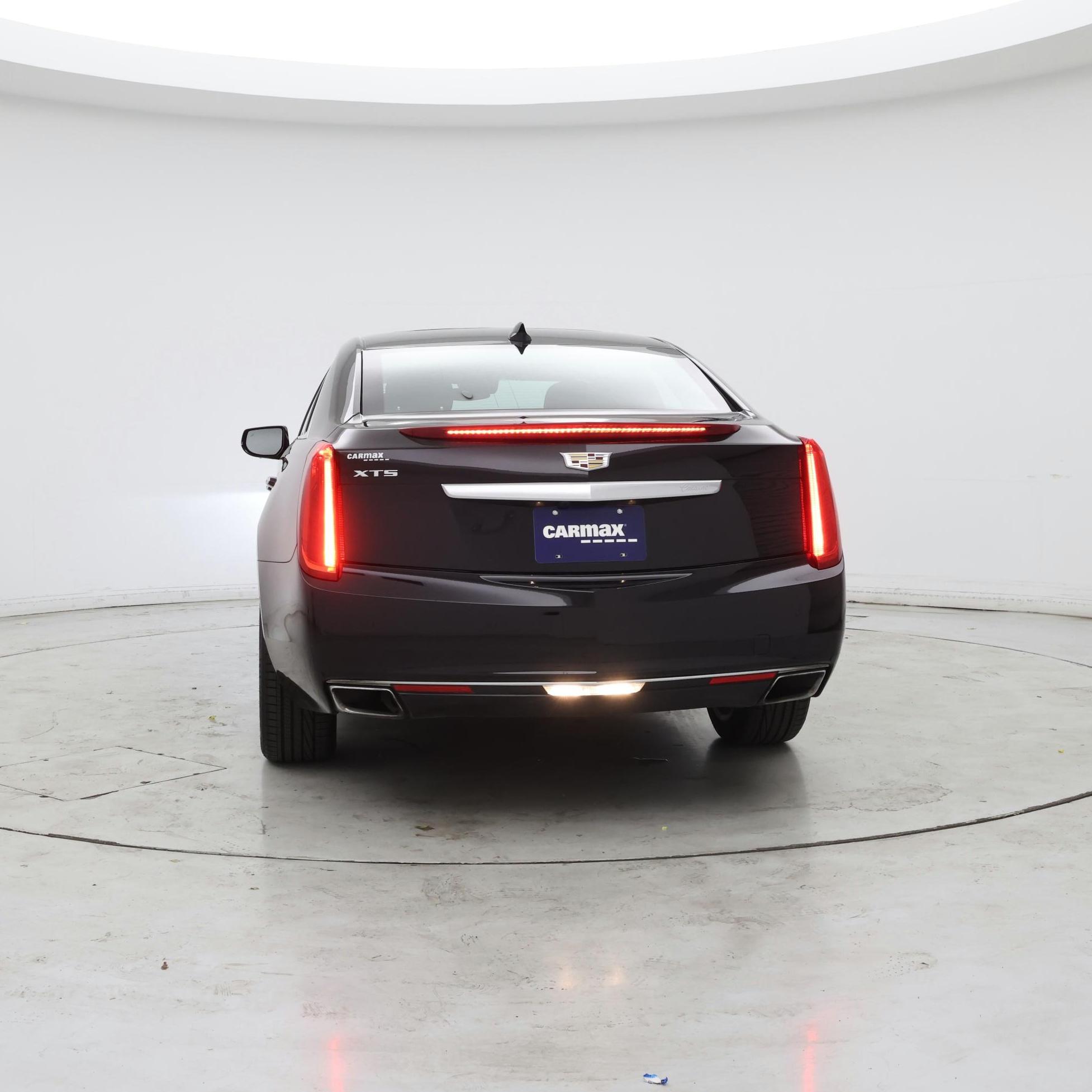 Thumbnail: 2016 Cadillac XTS - 6