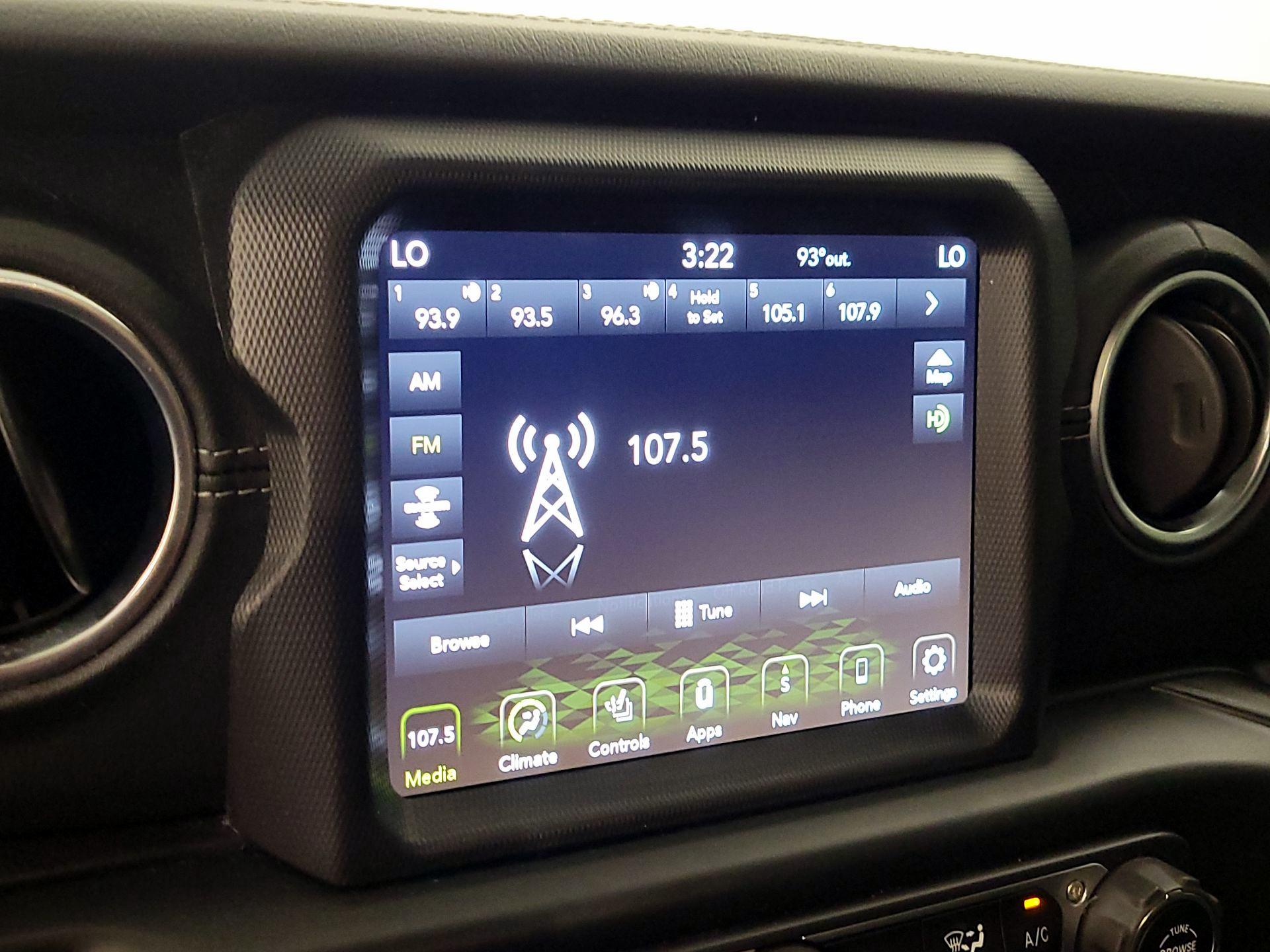Thumbnail: 2020 Jeep Wrangler - 16