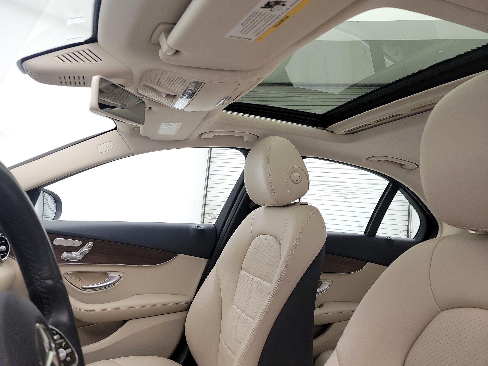 Thumbnail: 2019 Mercedes-Benz C-Class - 19