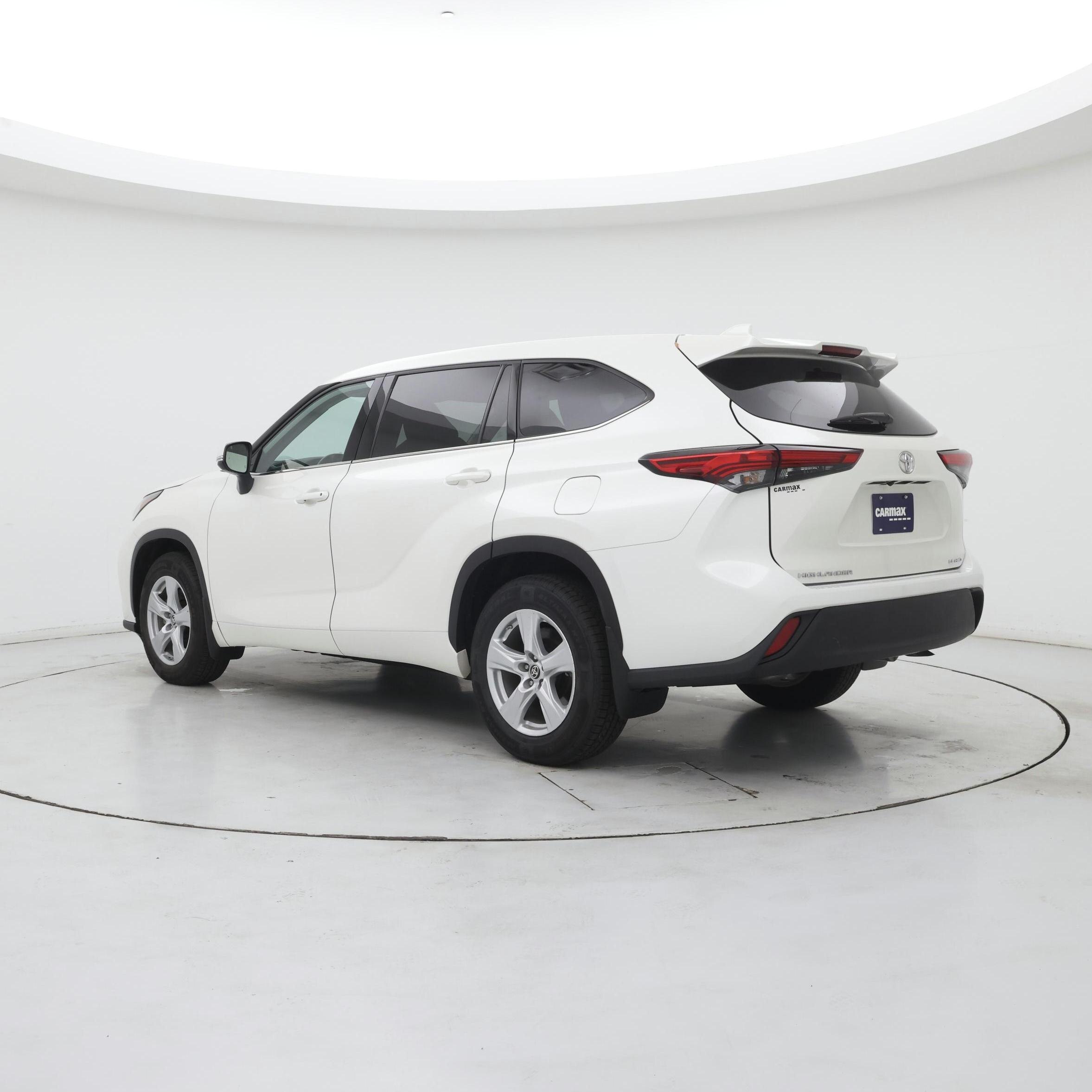 Thumbnail: 2020 Toyota Highlander - 2