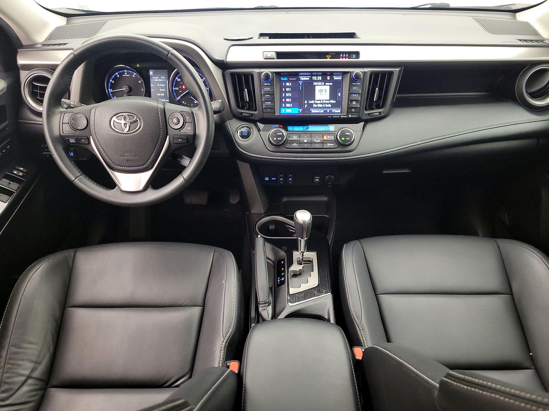 Thumbnail: 2018 Toyota RAV4 - 9