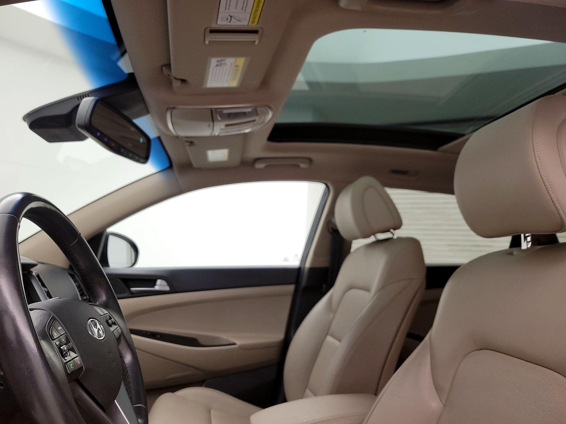 Thumbnail: 2016 Hyundai Tucson - 20