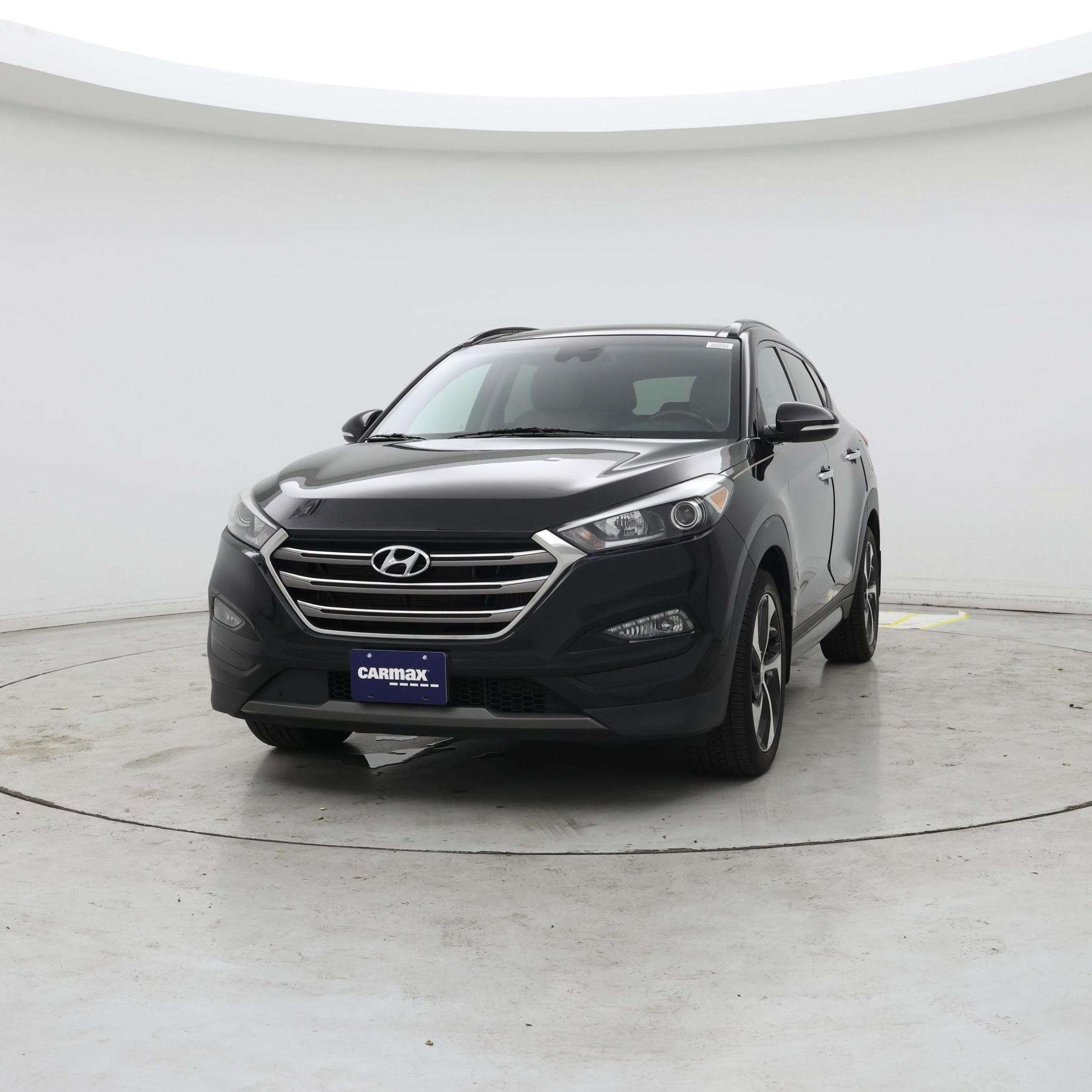 Thumbnail: 2016 Hyundai Tucson - 4