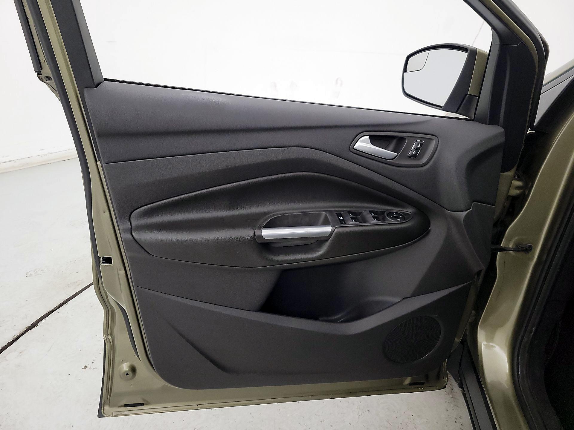 Thumbnail: 2013 Ford Escape - 12