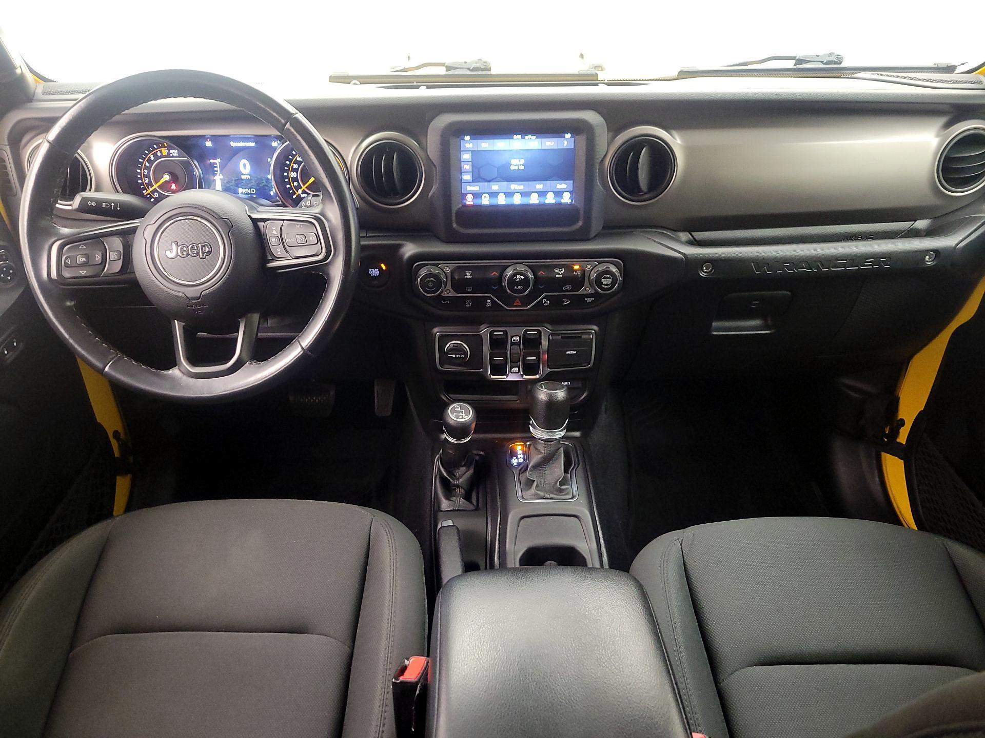 Thumbnail: 2021 Jeep Wrangler - 9