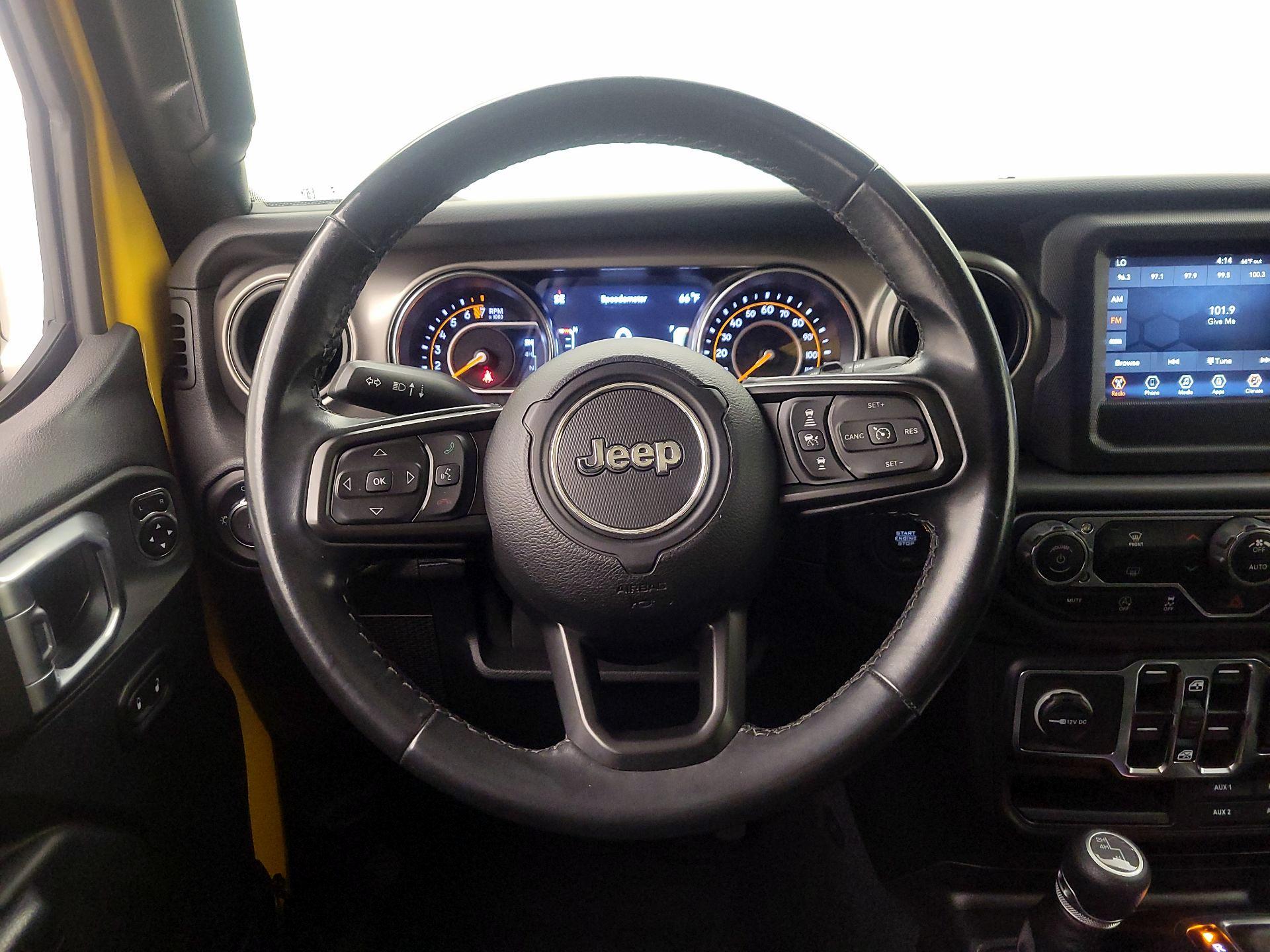 Thumbnail: 2021 Jeep Wrangler - 10