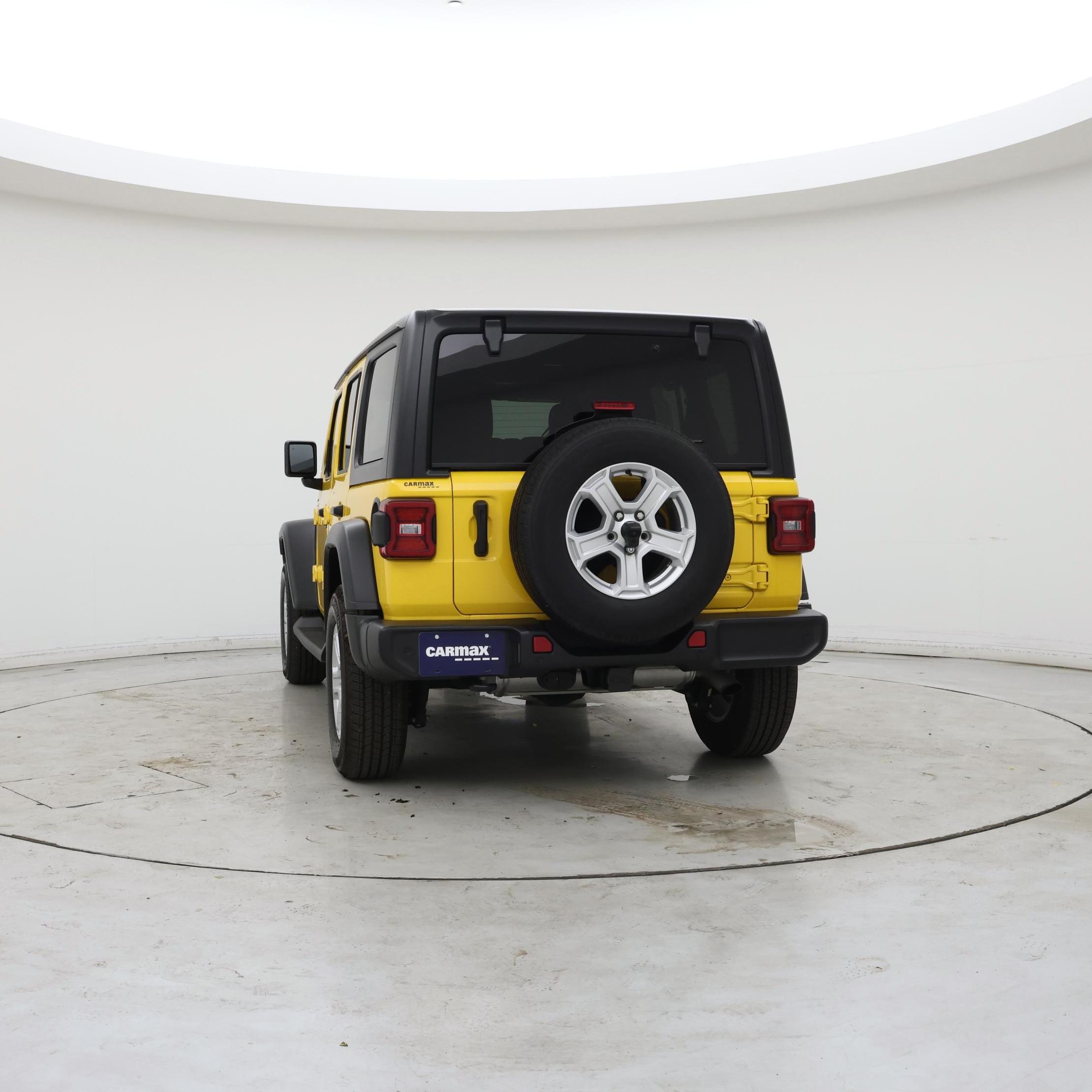Thumbnail: 2021 Jeep Wrangler - 6