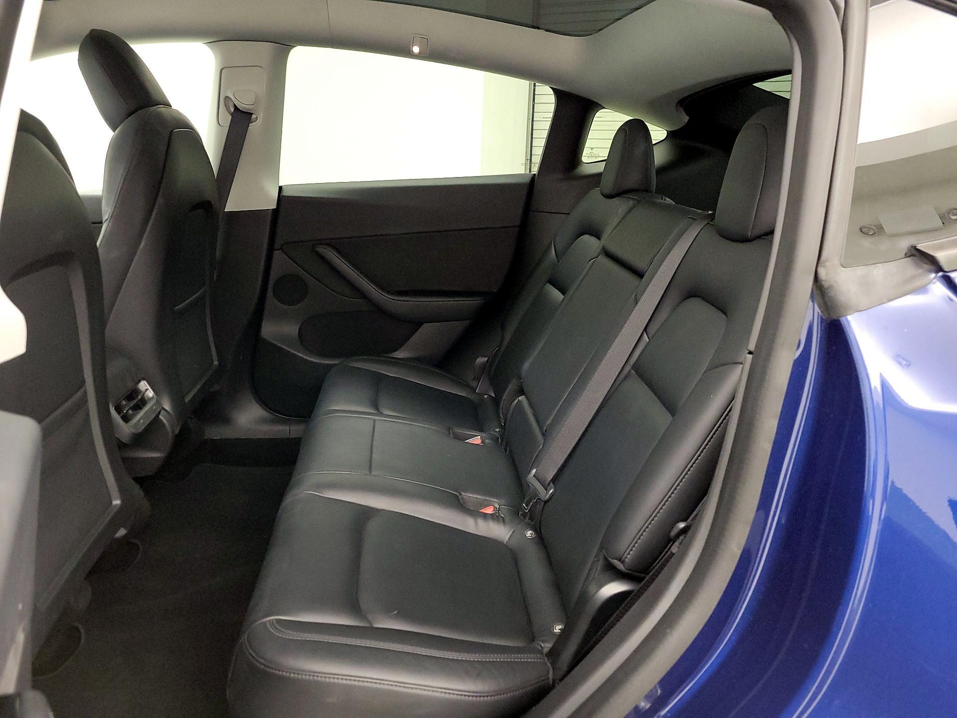 Thumbnail: 2021 Tesla Model Y - 19