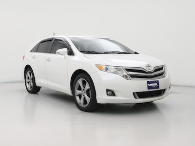 White 2015 Toyota Venza XLE