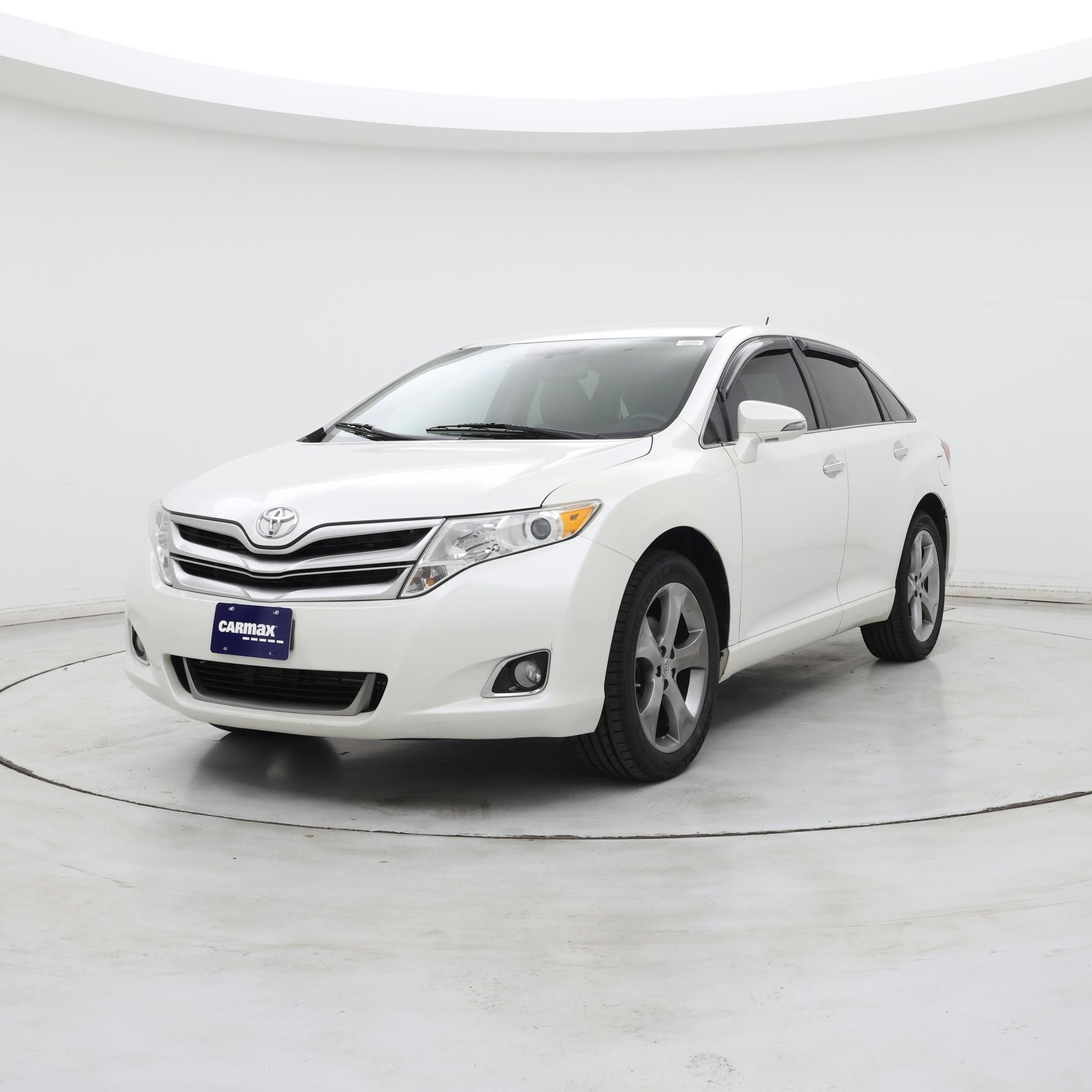 Thumbnail: 2015 Toyota Venza - 4