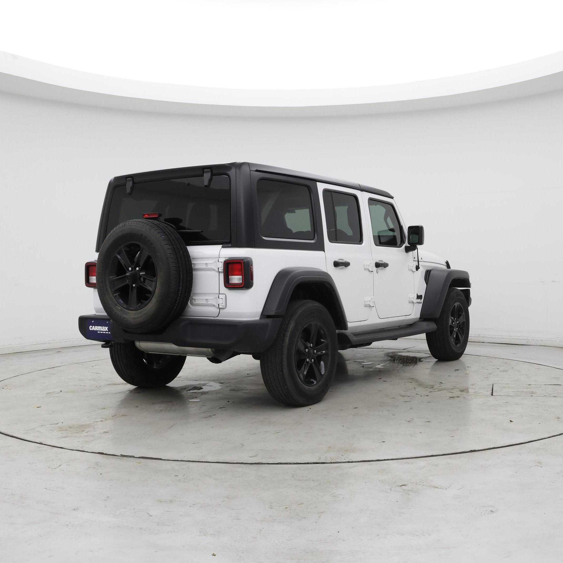 Thumbnail: 2022 Jeep Wrangler - 8