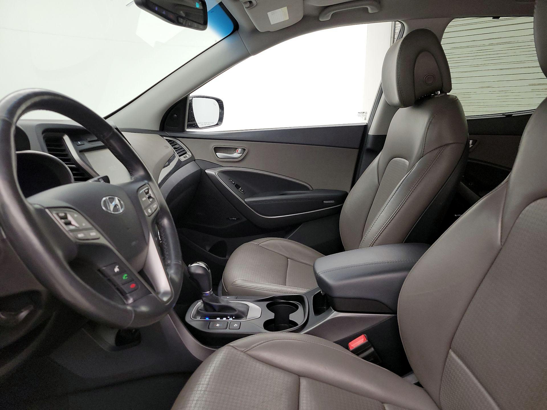 Thumbnail: 2015 Hyundai Santa Fe - 11