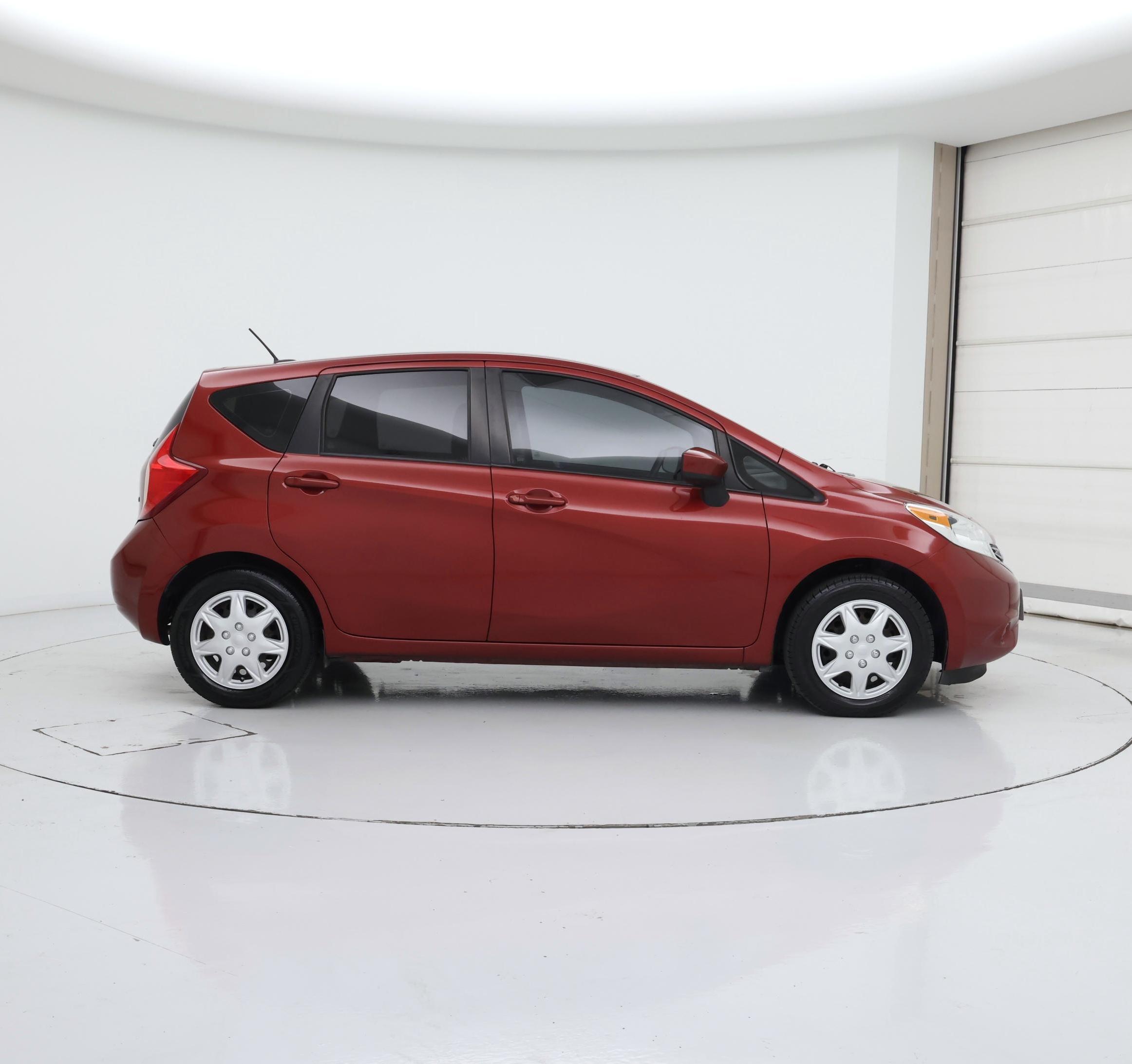 Thumbnail: 2016 Nissan Versa Note - 7