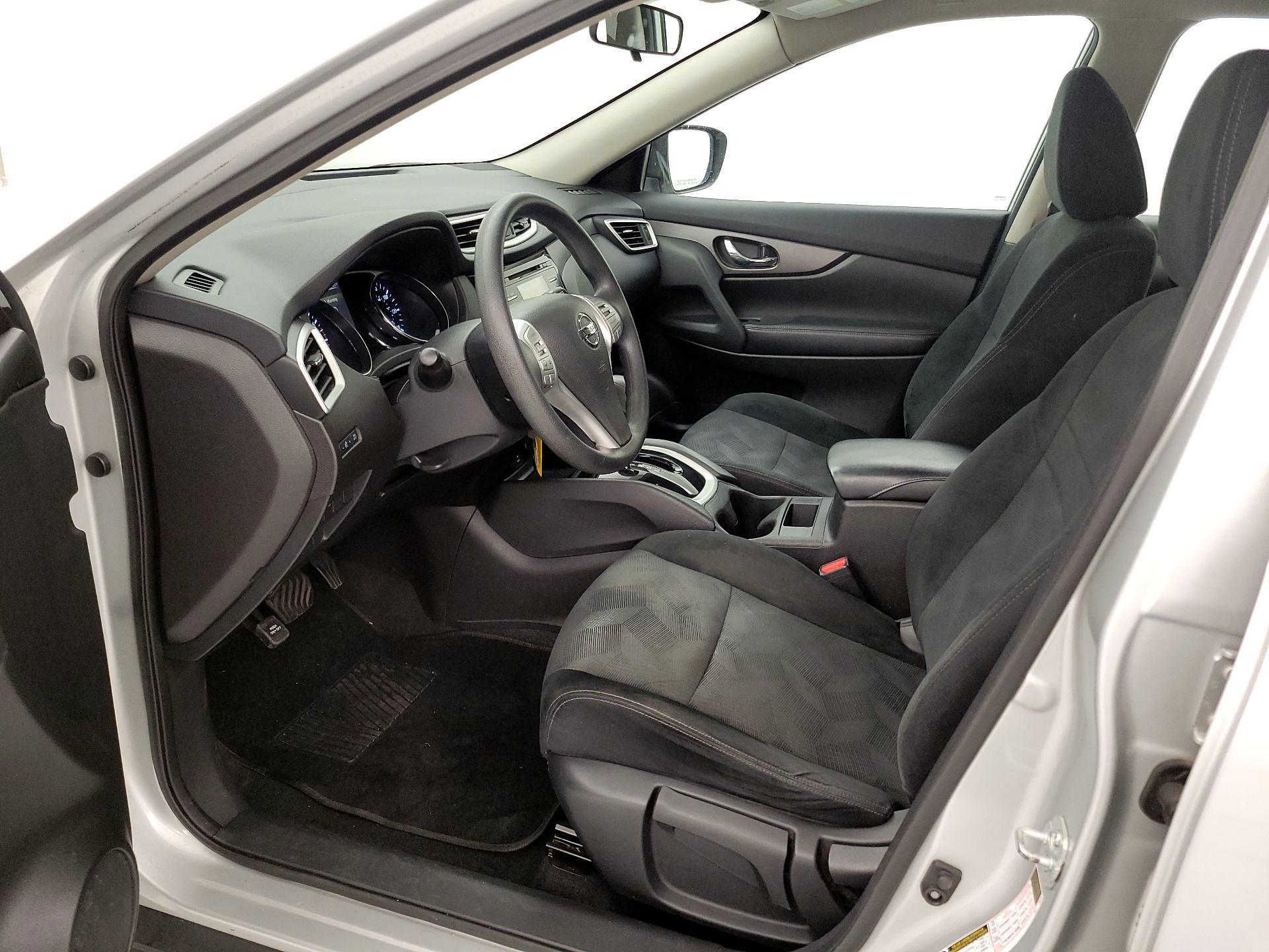 Thumbnail: 2016 Nissan Rogue - 11