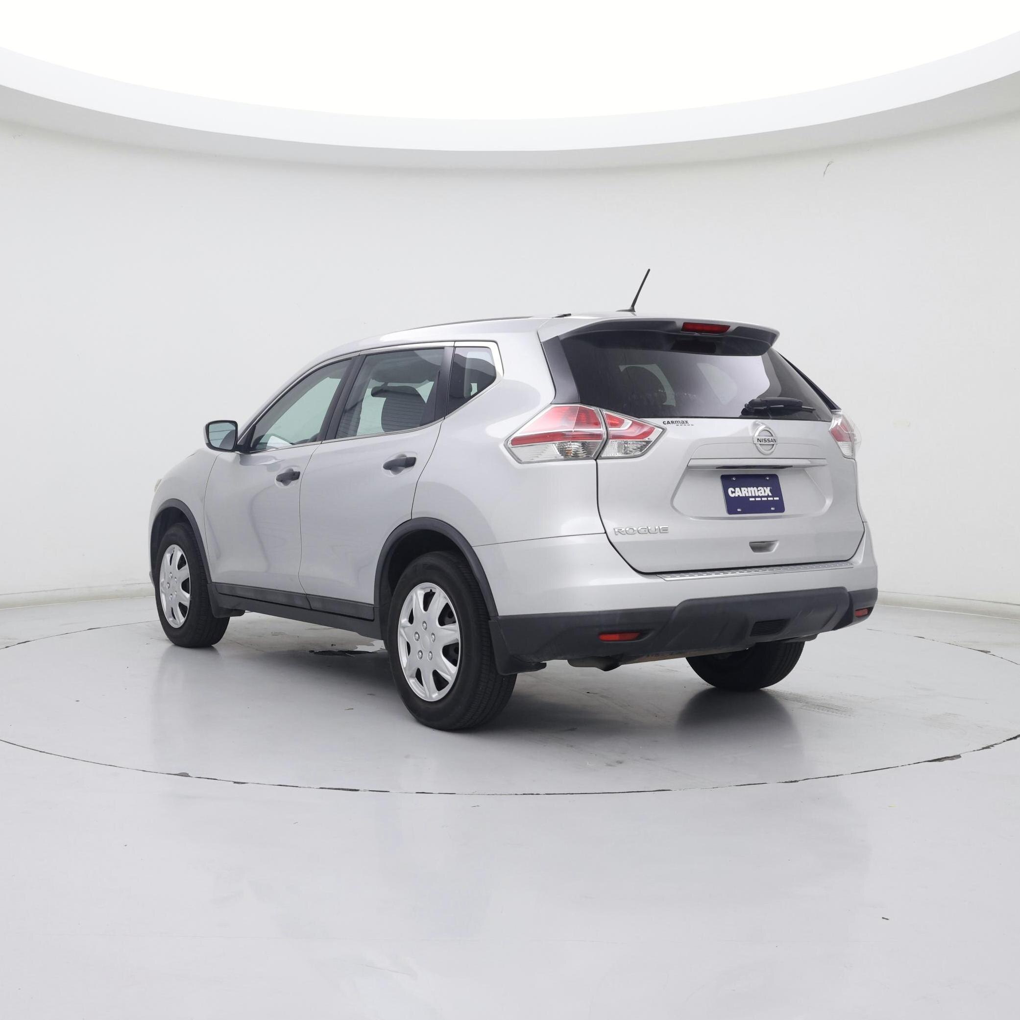 Thumbnail: 2016 Nissan Rogue - 2