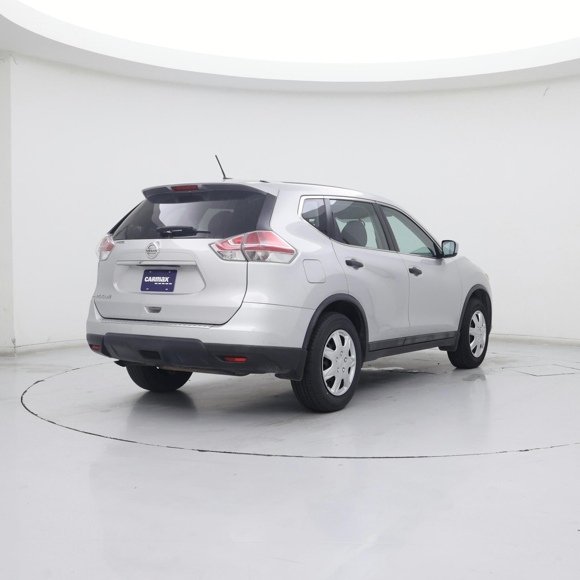 Thumbnail: 2016 Nissan Rogue - 8