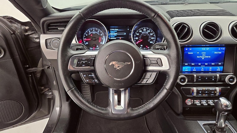 2020 Ford Mustang  9