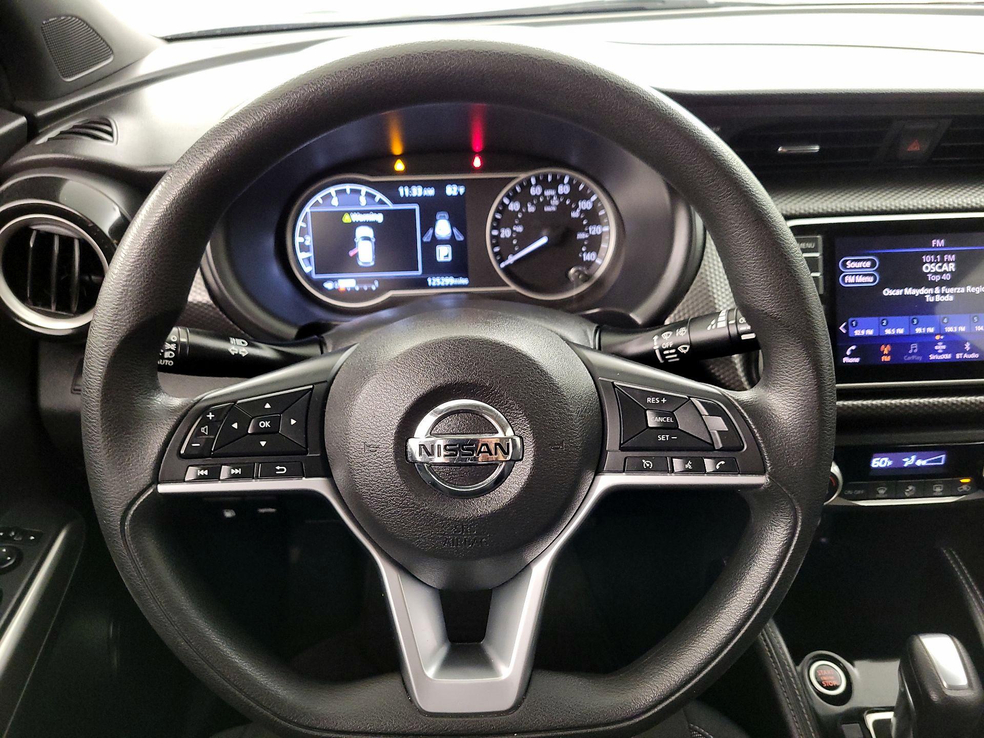 Thumbnail: 2018 Nissan Kicks - 10