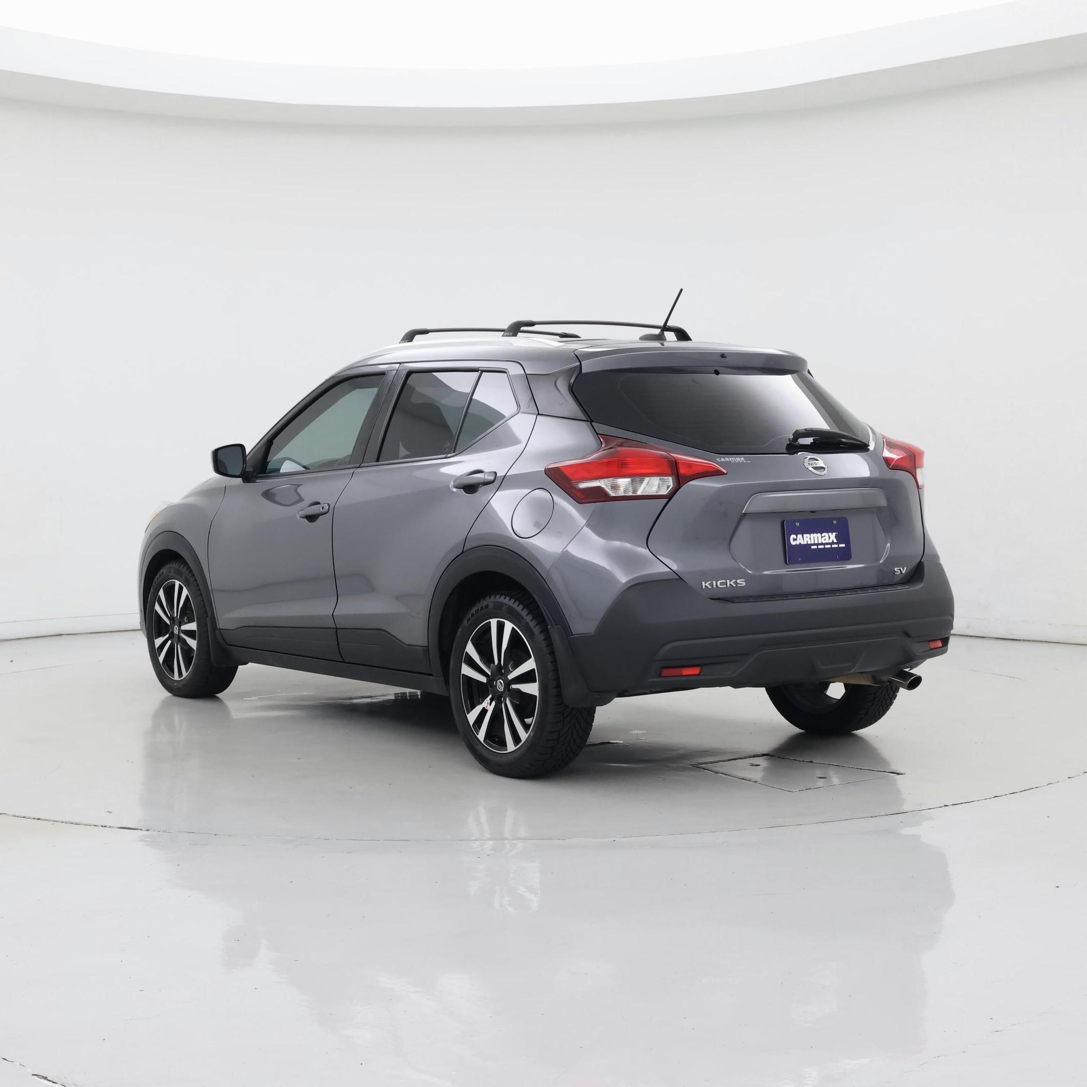 Thumbnail: 2018 Nissan Kicks - 2