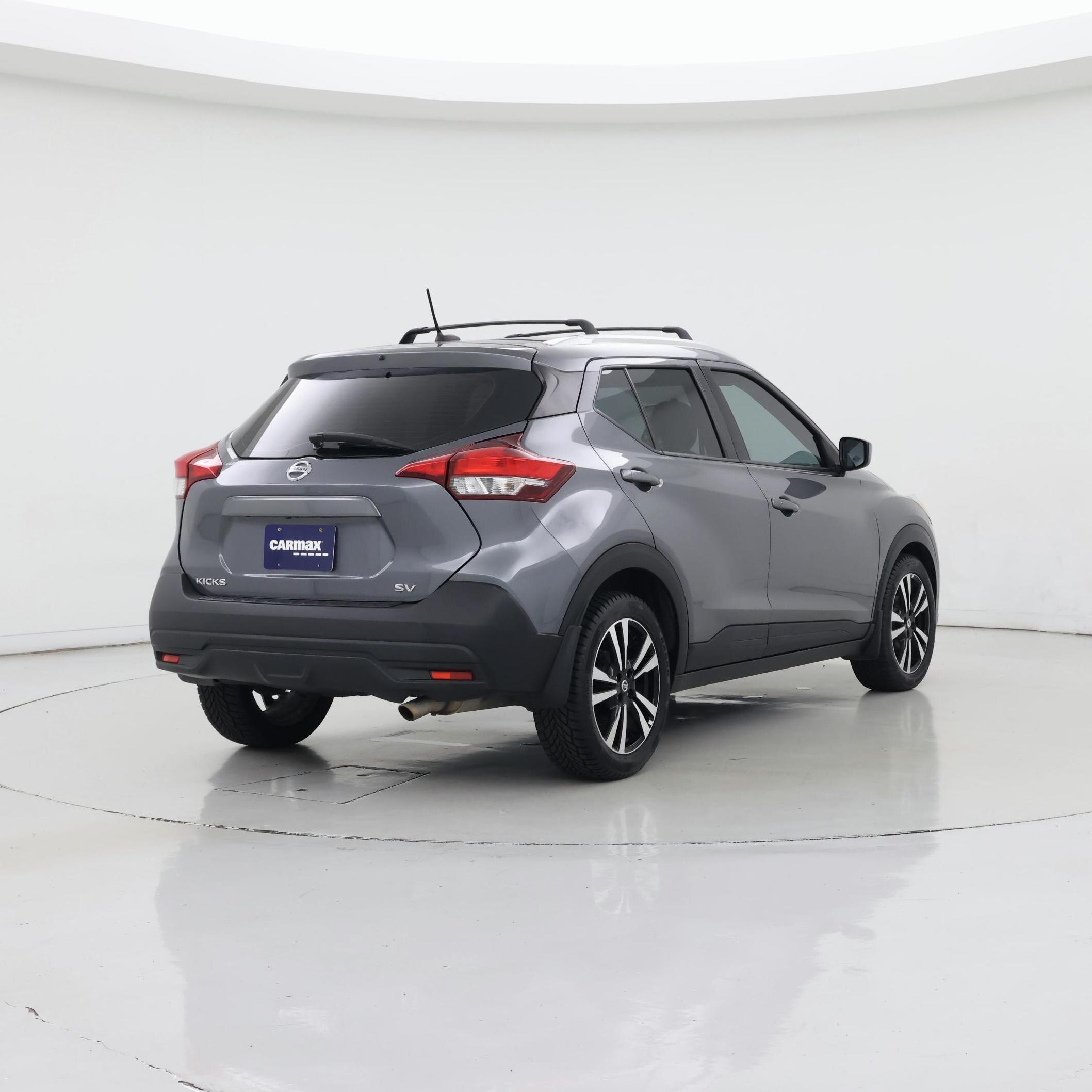 Thumbnail: 2018 Nissan Kicks - 8
