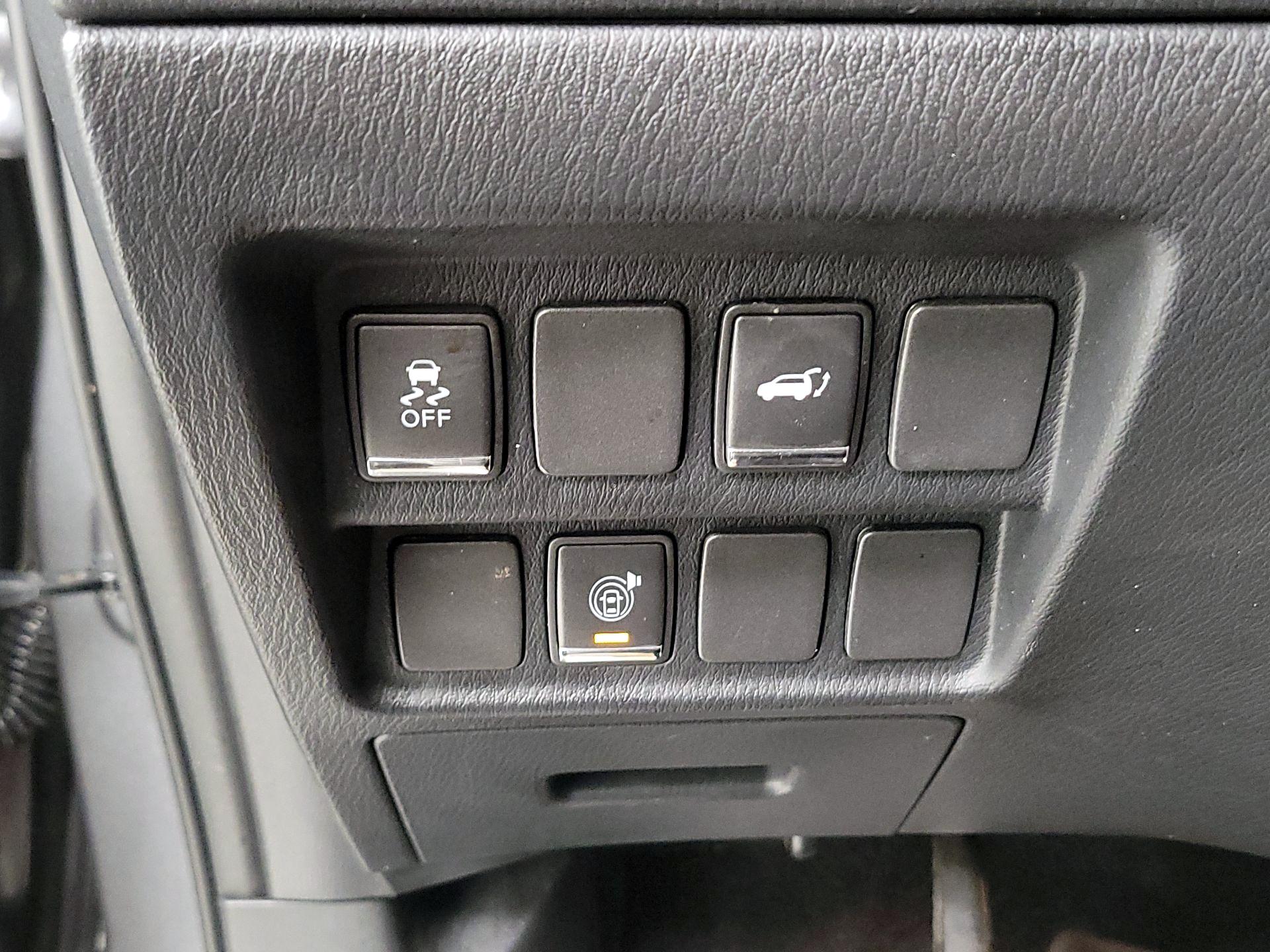 Thumbnail: 2019 INFINITI QX60 - 13