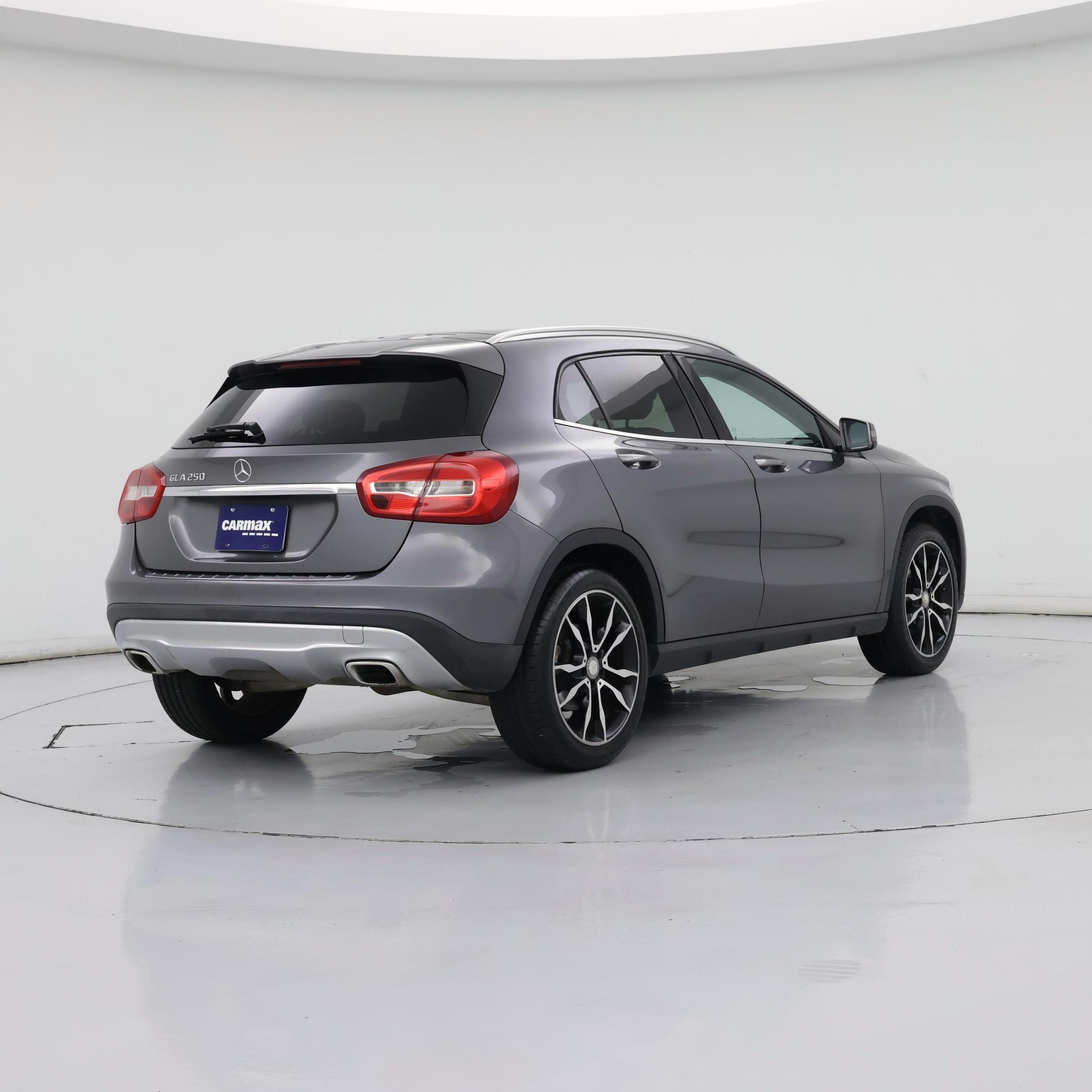 Thumbnail: 2016 Mercedes-Benz GLA - 8