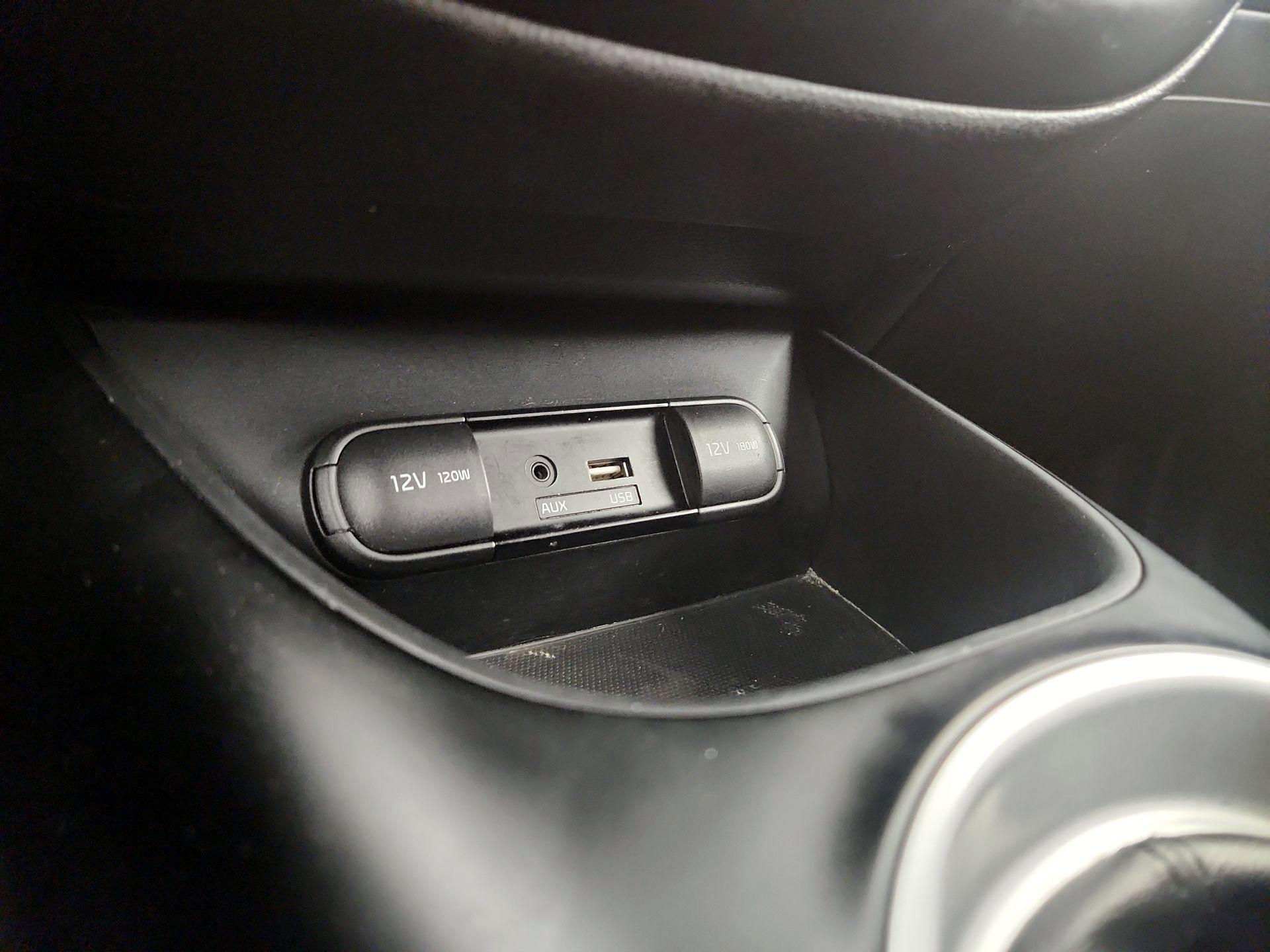 Thumbnail: 2017 Kia Soul - 17