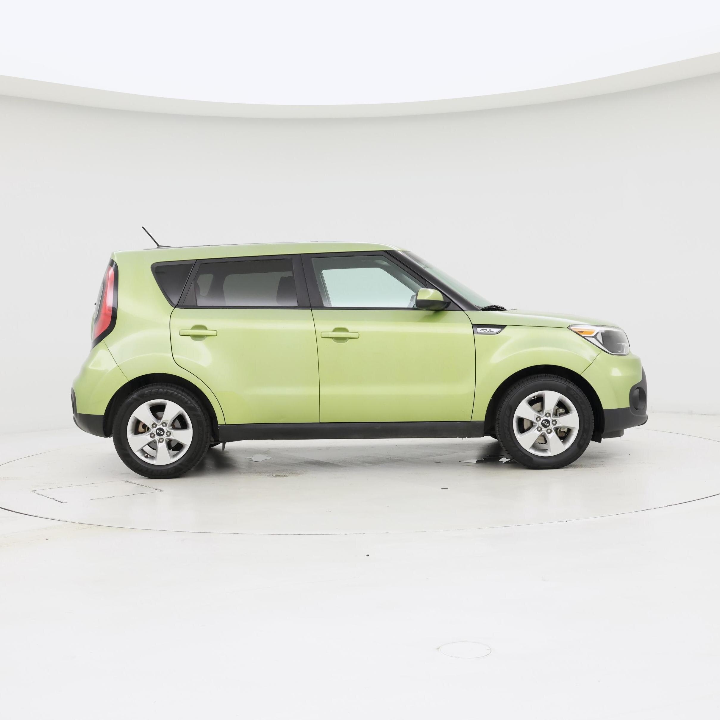 Thumbnail: 2017 Kia Soul - 7