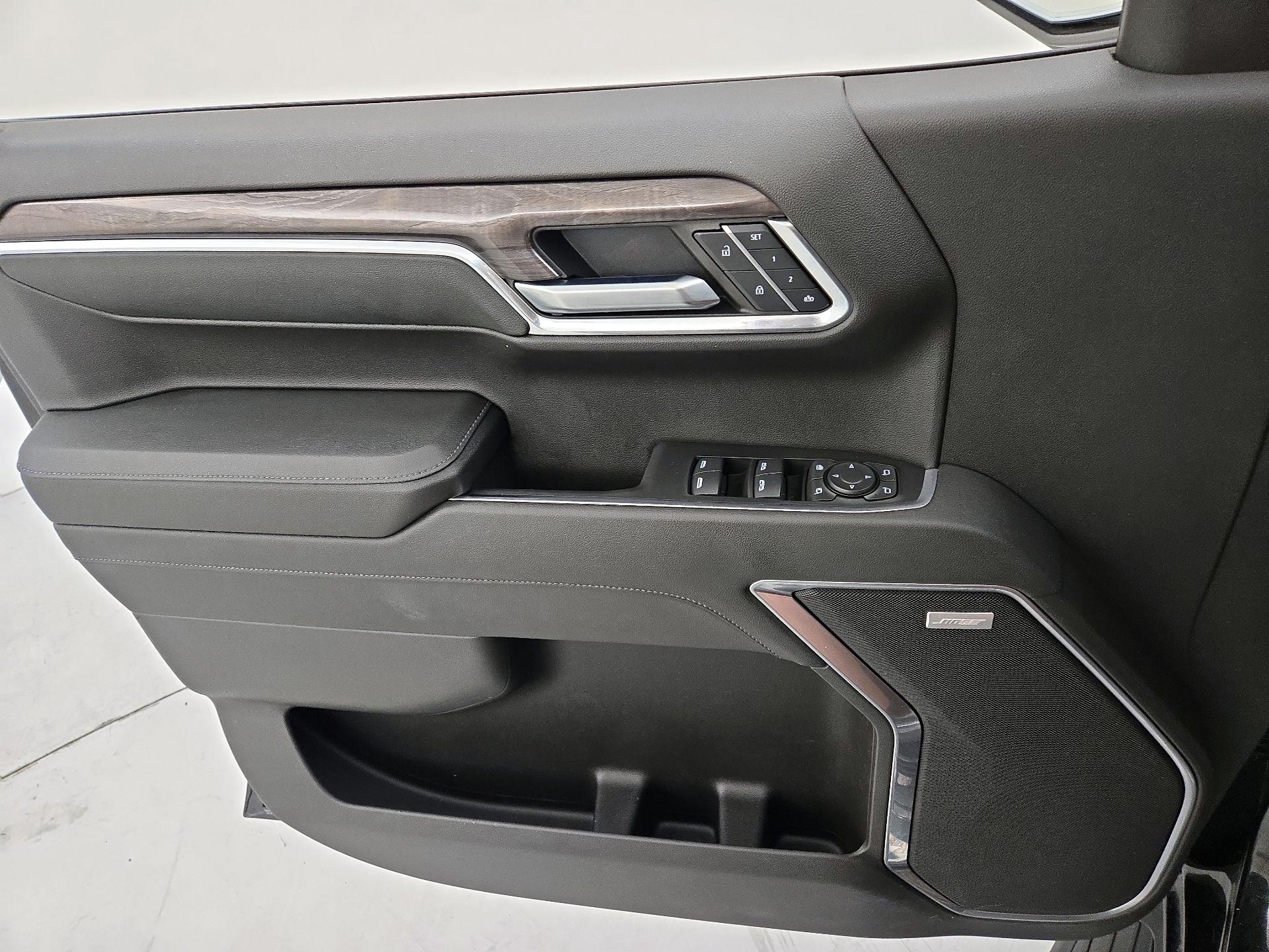 Thumbnail: 2023 Chevrolet Silverado 1500 - 12