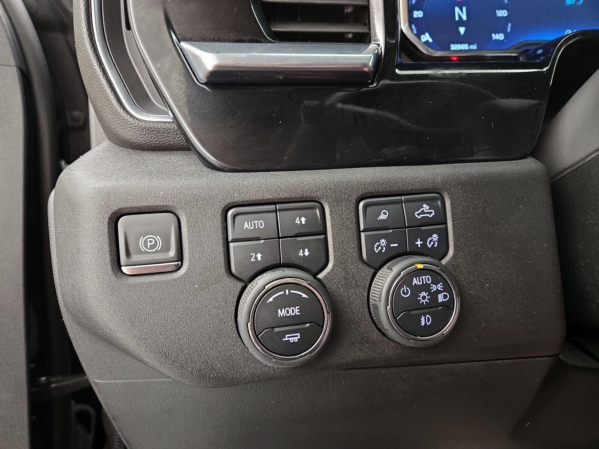 Thumbnail: 2023 Chevrolet Silverado 1500 - 13